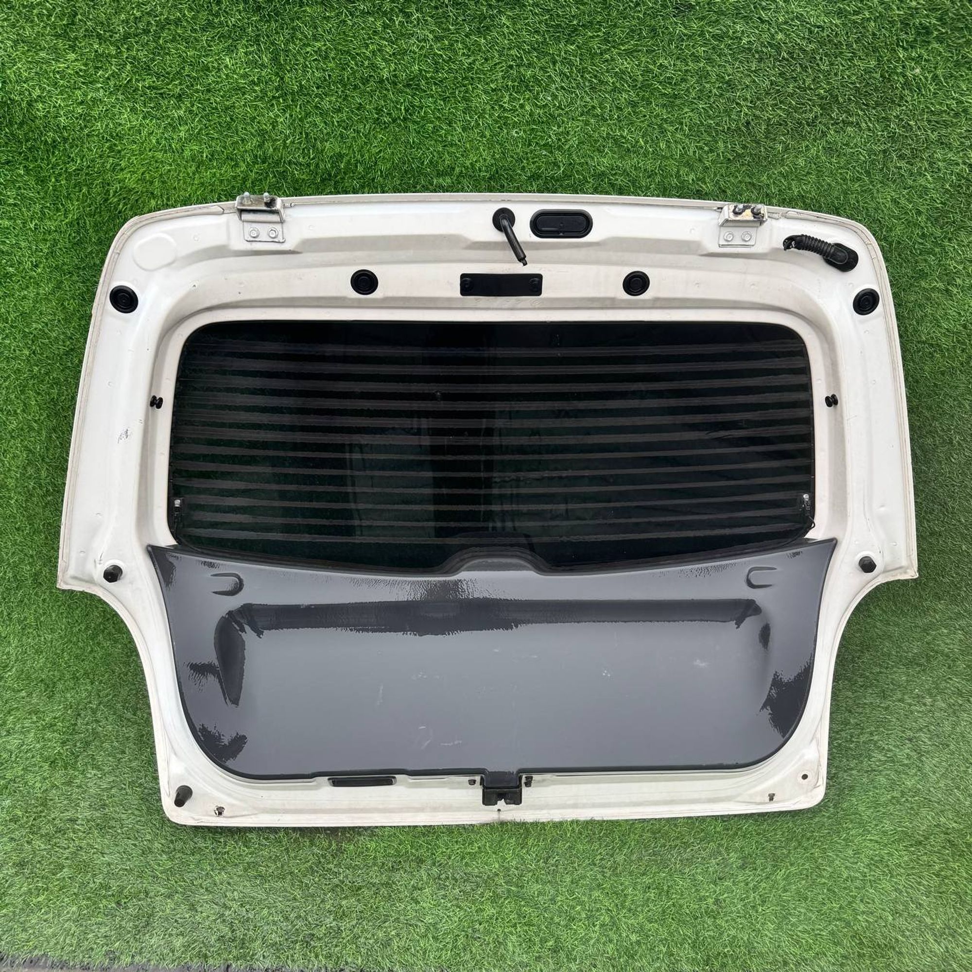 271 дверь багажника на MAZDA FAMILIA, 9500 рублей, Невинномысск