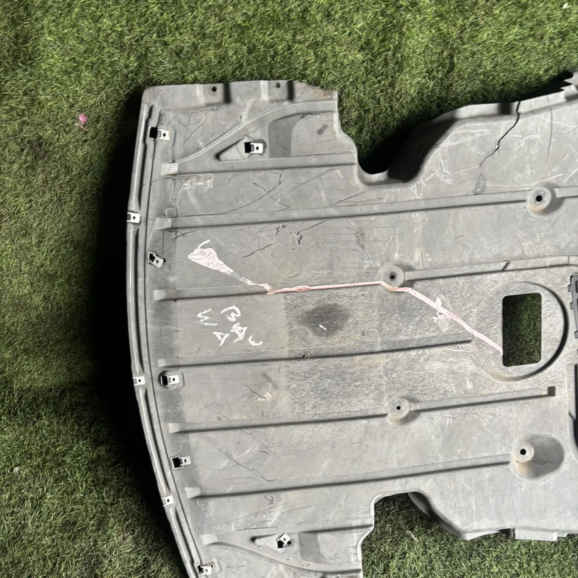 https://ycs.partsauto.market/partsauto-images/thmbs/userImages/772e461030aea93f4dbb6447c0f924d3/part/0db0cd22-cc96-4d08-a7e0-d945ef23370c_1777359841189.jpg