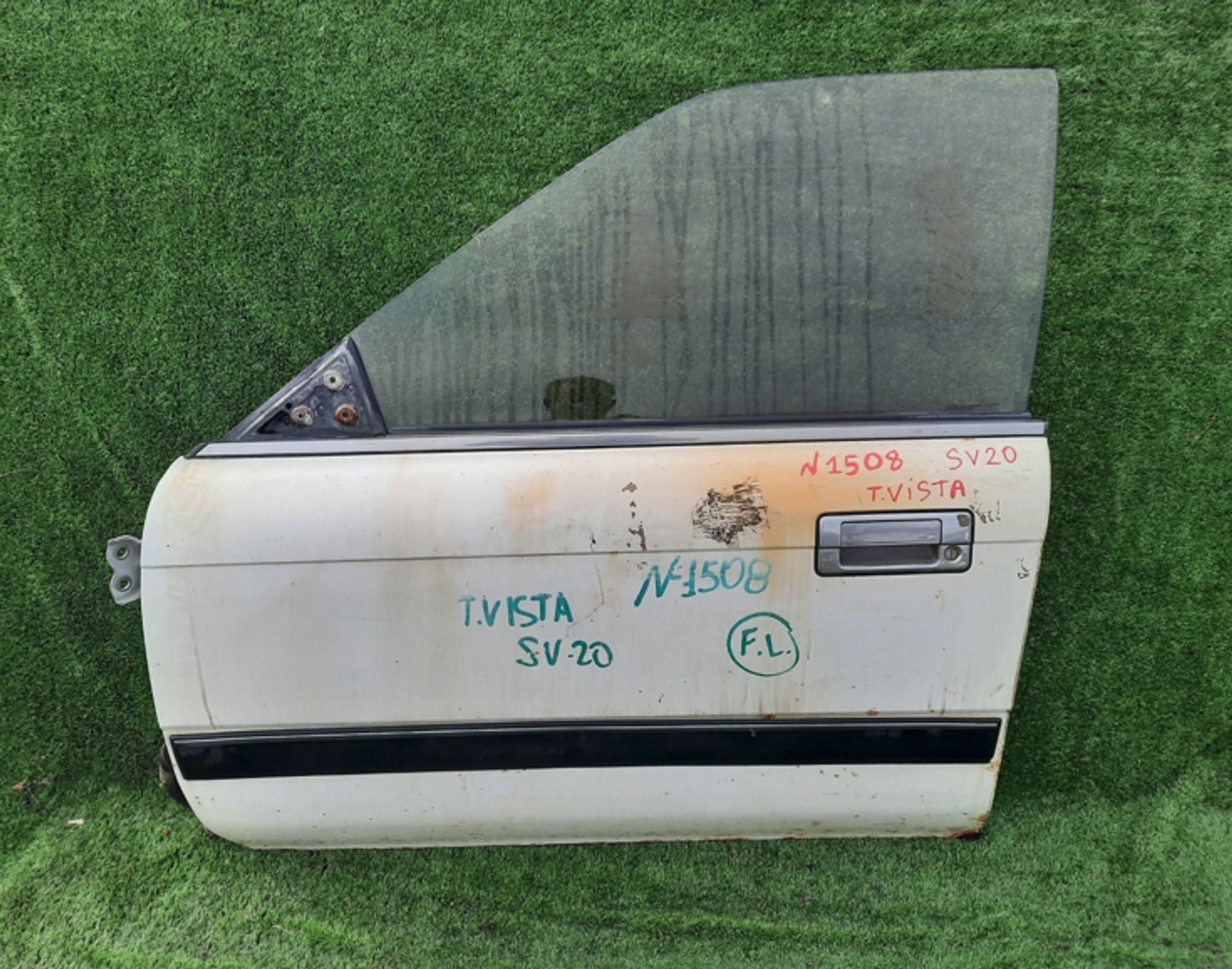 1508 дверь на TOYOTA VISTA SV20, 5500 рублей, Невинномысск
