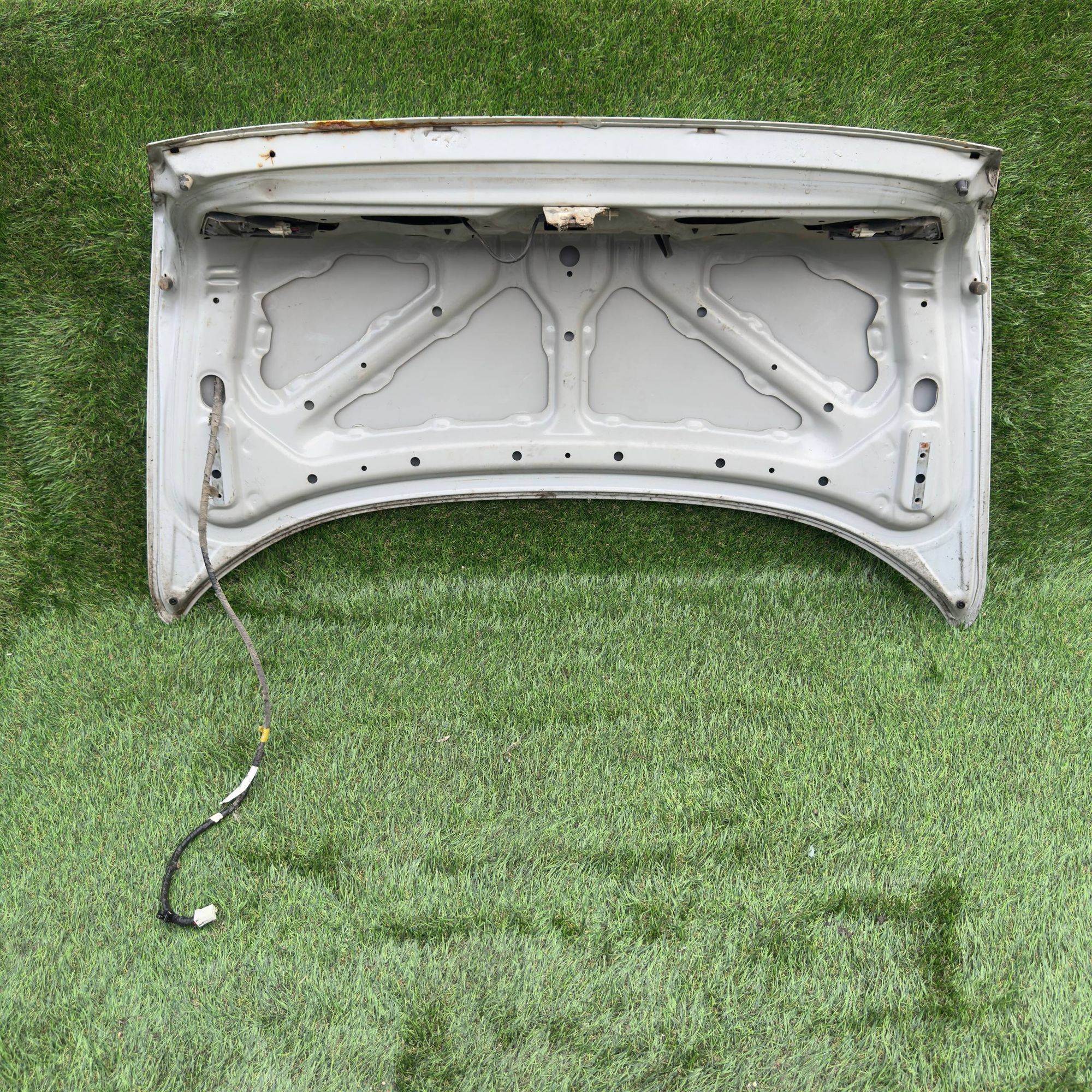 168 Крышка багажника MITSUBISHI GALANT E55A, 6500 рублей, Невинномысск