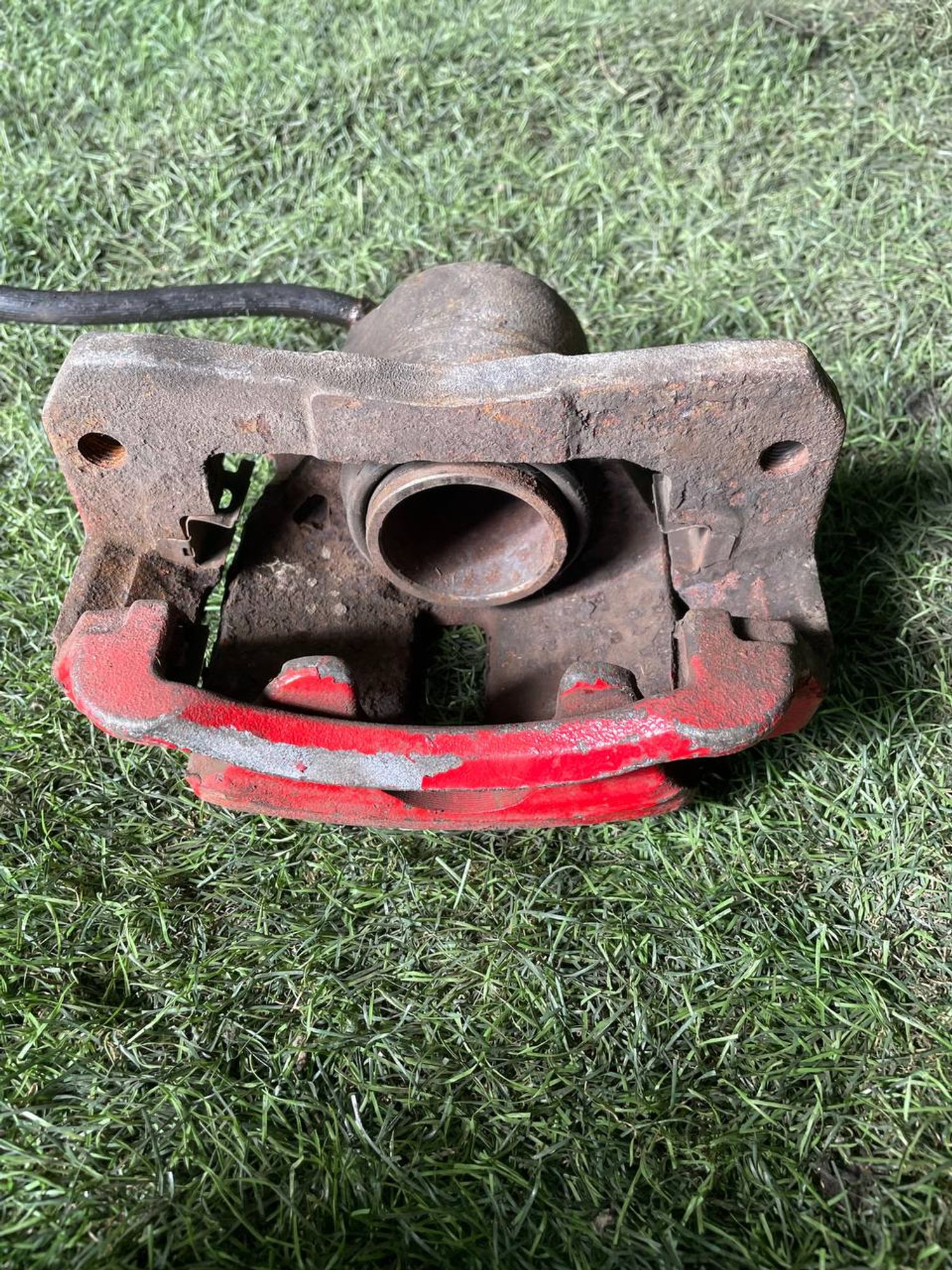 566 Суппорт тормозной передний левый TOYOTA GRACIA SVX20, 3000 рублей, Невинномысск