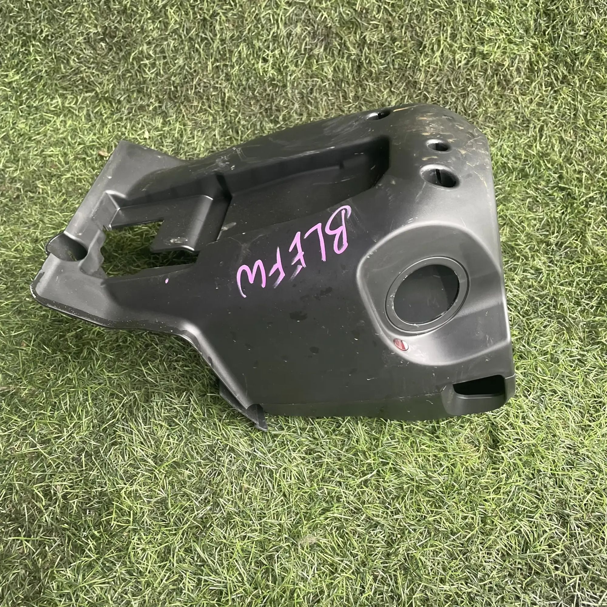 https://ycs.partsauto.market/partsauto-images/thmbs/userImages/772e461030aea93f4dbb6447c0f924d3/part/0e5d2707-494d-4688-8851-165ebaf2a593_1776678974839.jpg