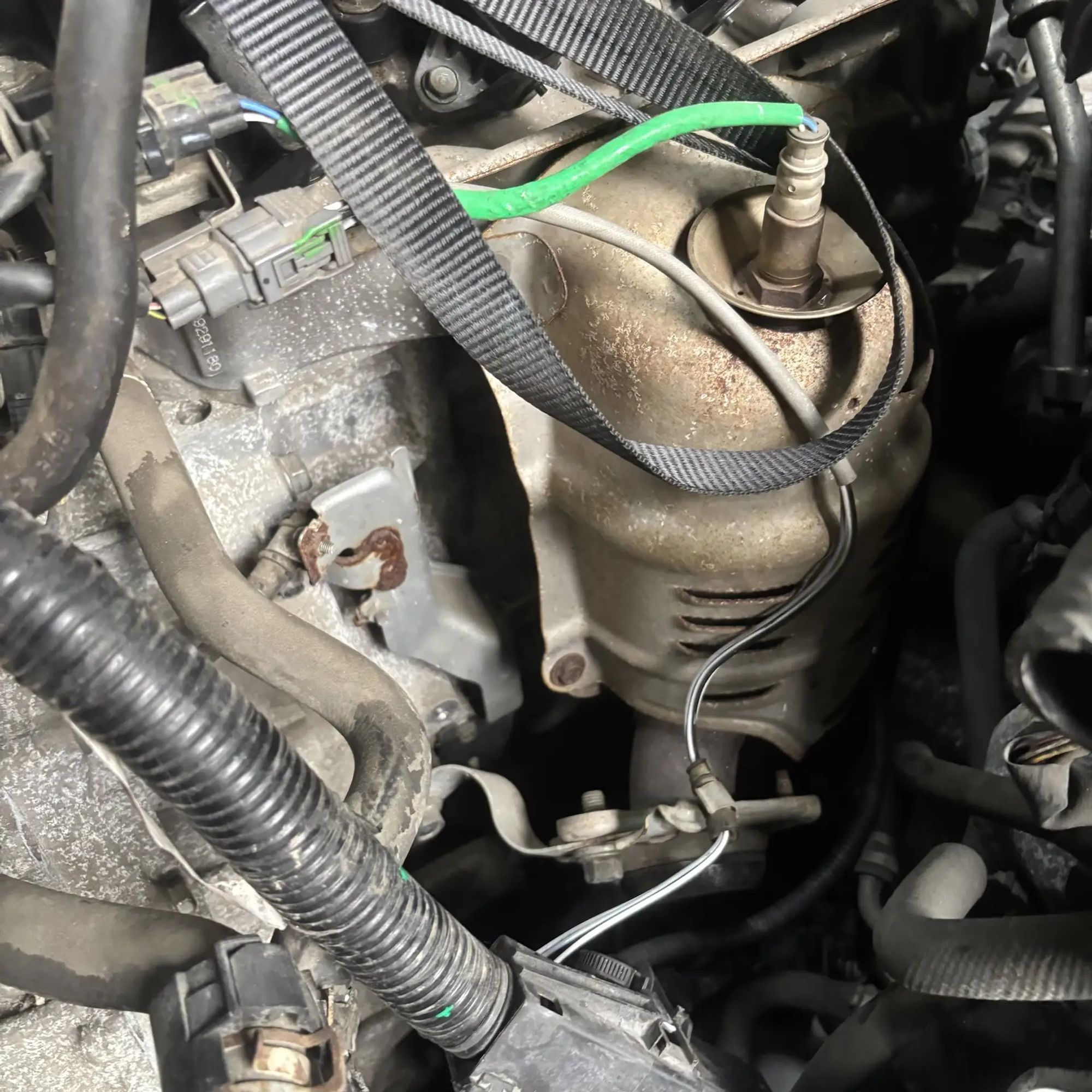 https://ycs.partsauto.market/partsauto-images/thmbs/userImages/772e461030aea93f4dbb6447c0f924d3/part/0e82e44c-4f42-4640-9f0d-7ba8a40a7004_1778837706860.jpg