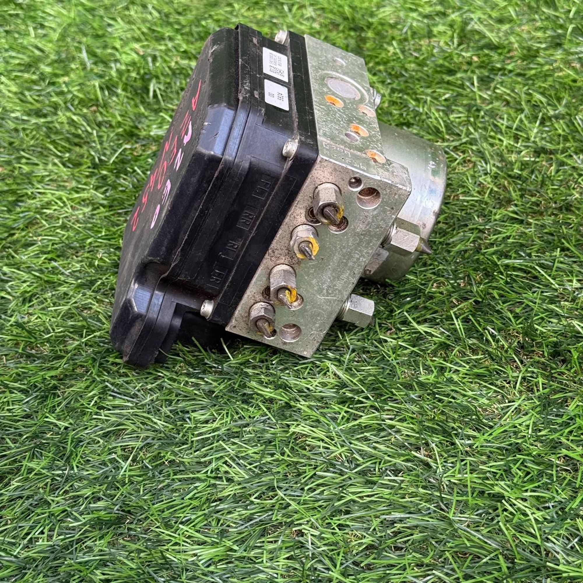 452 Блок ABS Nissan Leaf AZE0, 5500 рублей, Невинномысск