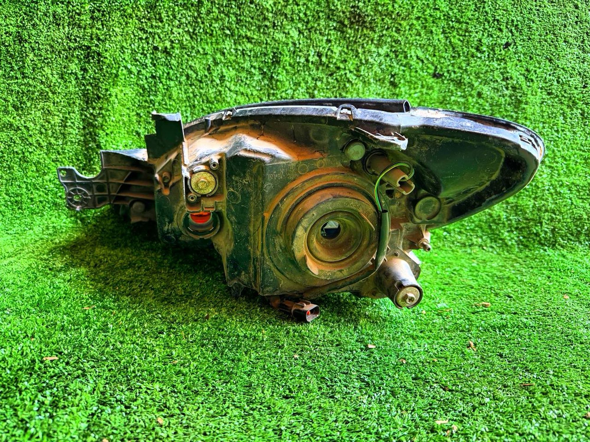 136 фара на MITSUBISHI LANCER CS2A, 7000 рублей, Невинномысск