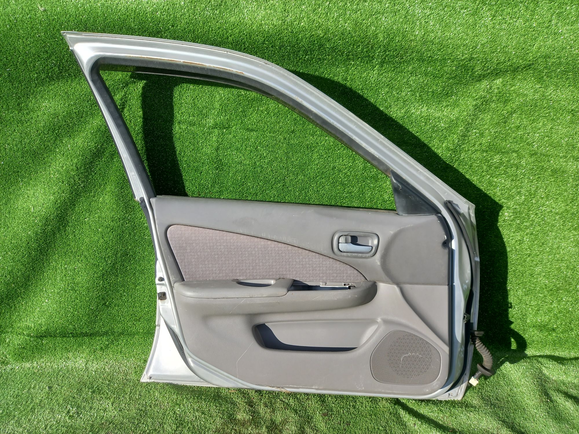 744 дверь на NISSAN SUNNY FB15, 9500 рублей, Невинномысск