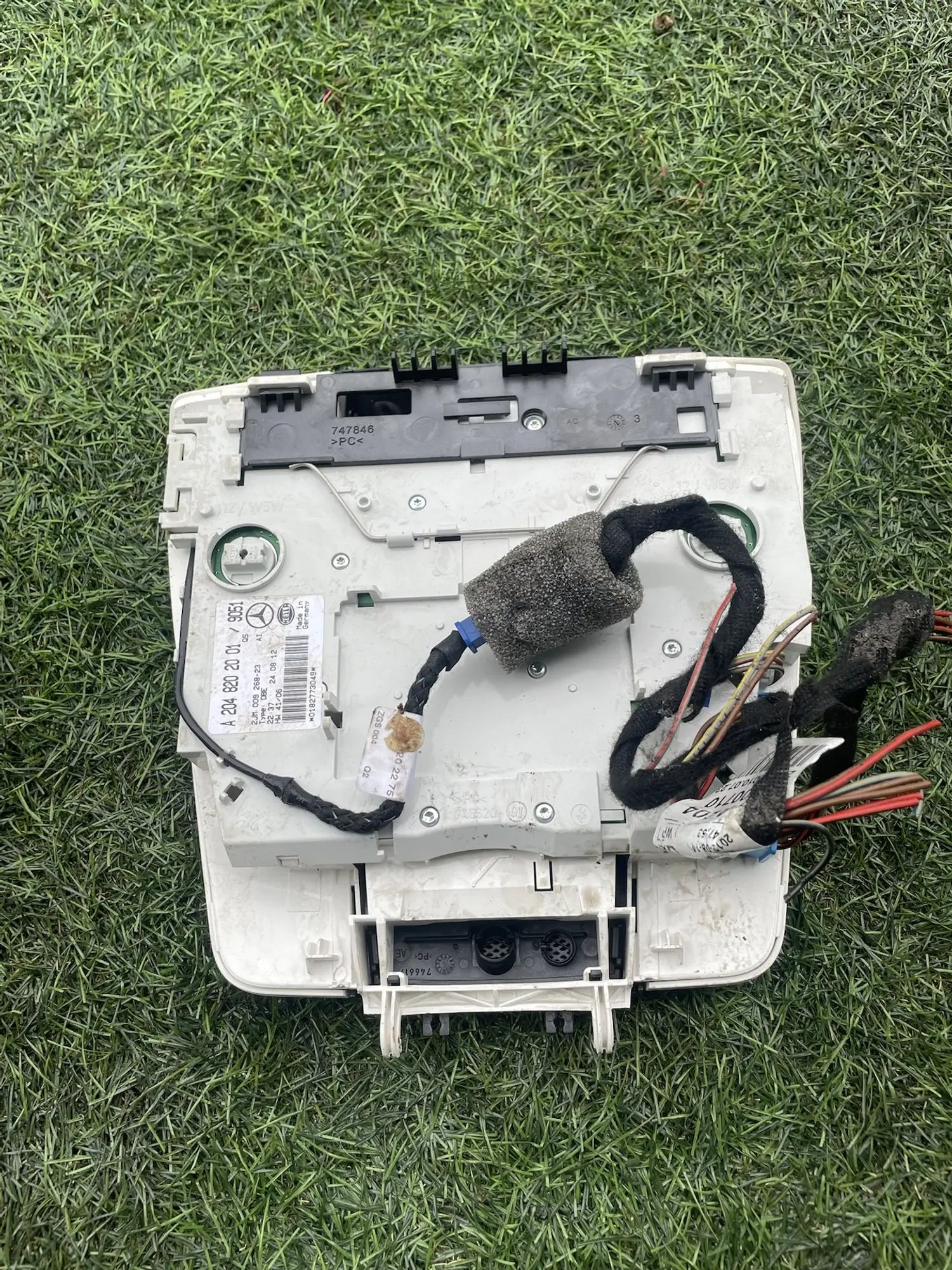 https://ycs.partsauto.market/partsauto-images/thmbs/userImages/772e461030aea93f4dbb6447c0f924d3/part/0f48892a-c55f-4080-9317-f7332e7cdb43_1778939250612.jpg
