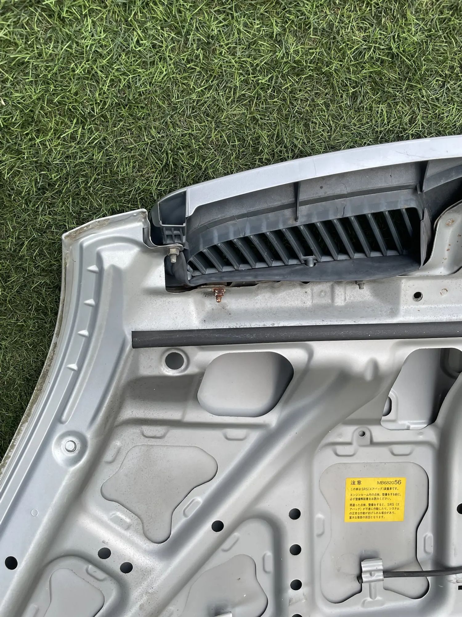 https://ycs.partsauto.market/partsauto-images/thmbs/userImages/772e461030aea93f4dbb6447c0f924d3/part/0fab07e9-cf60-47d3-a0e1-f1ee7f61009b_1778509415272.jpg