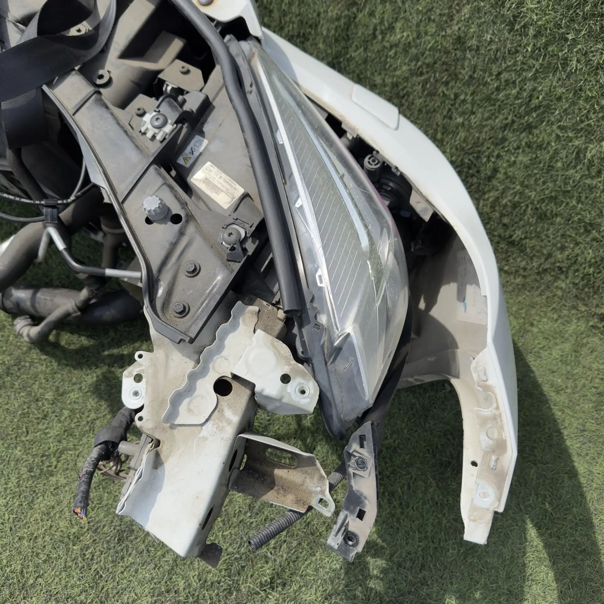https://ycs.partsauto.market/partsauto-images/thmbs/userImages/772e461030aea93f4dbb6447c0f924d3/part/0ff5dfeb-7e5f-448d-aff7-bddf7aaae30b_1778158610103.jpg