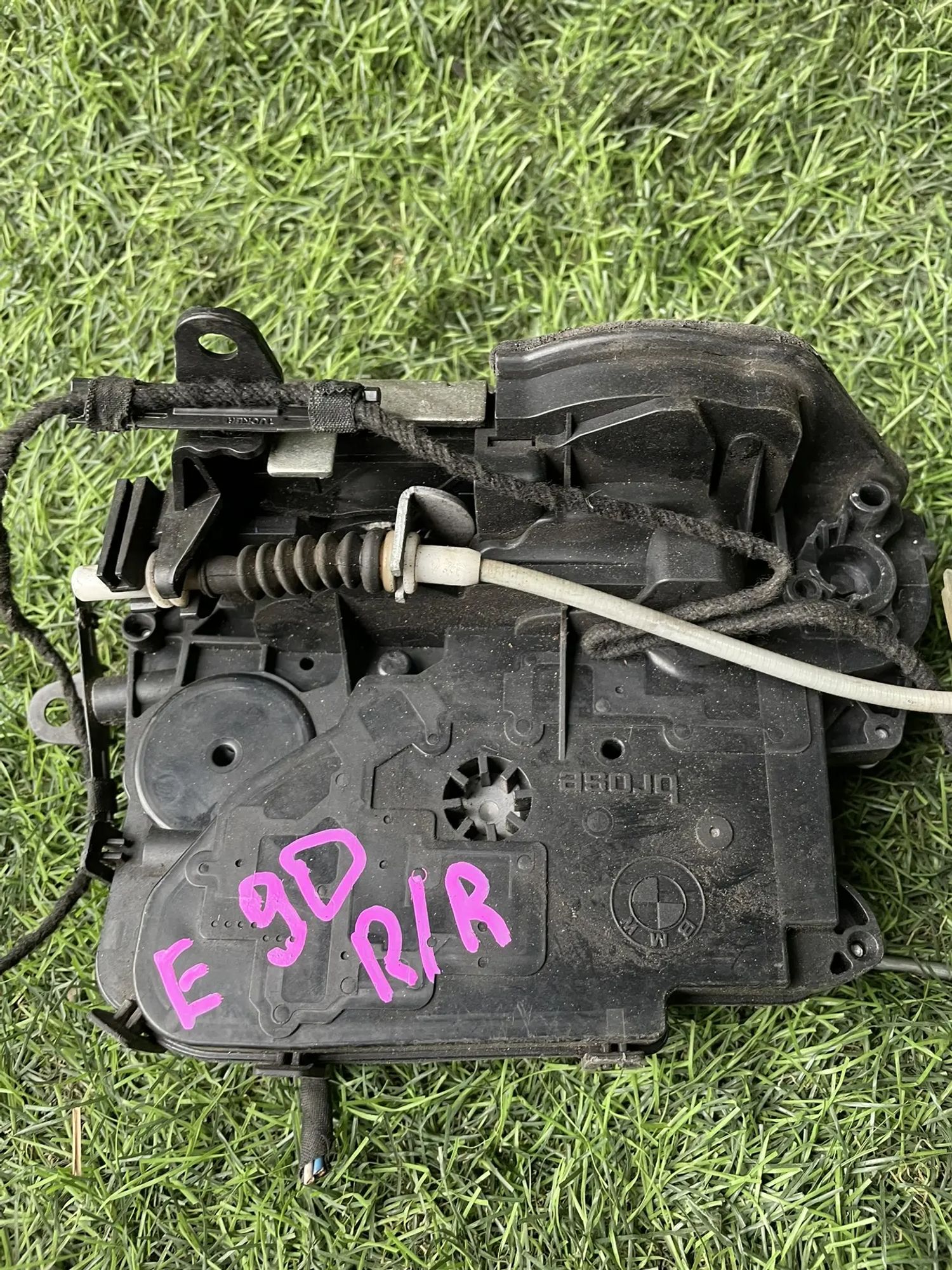 501 Замок двери правой с ручкой задней BMW 3-SERIES E92 N46B20, 4500 рублей, Невинномысск