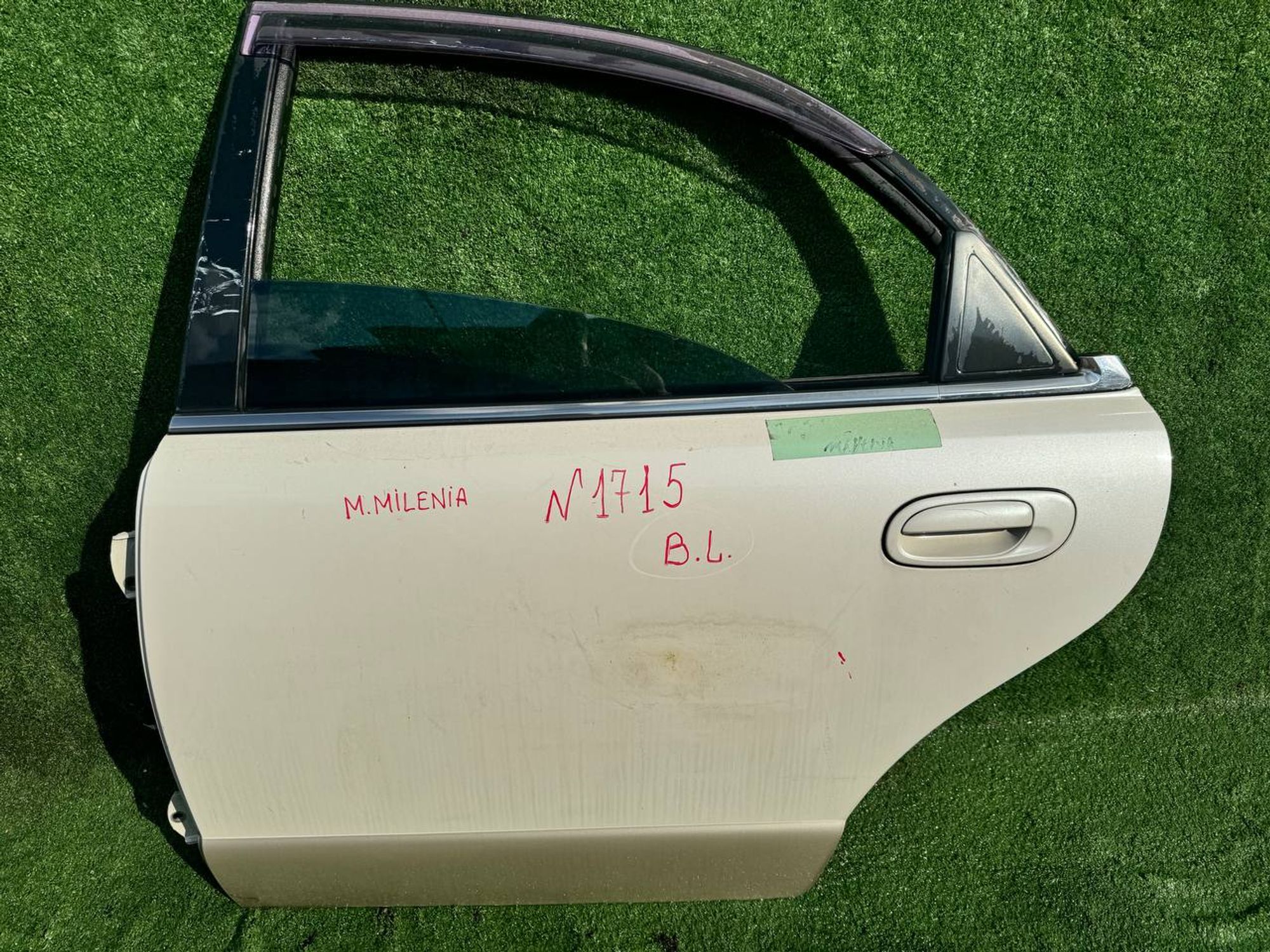 1715 дверь на MAZDA MILLENIA TAFP, 8000 рублей, Невинномысск