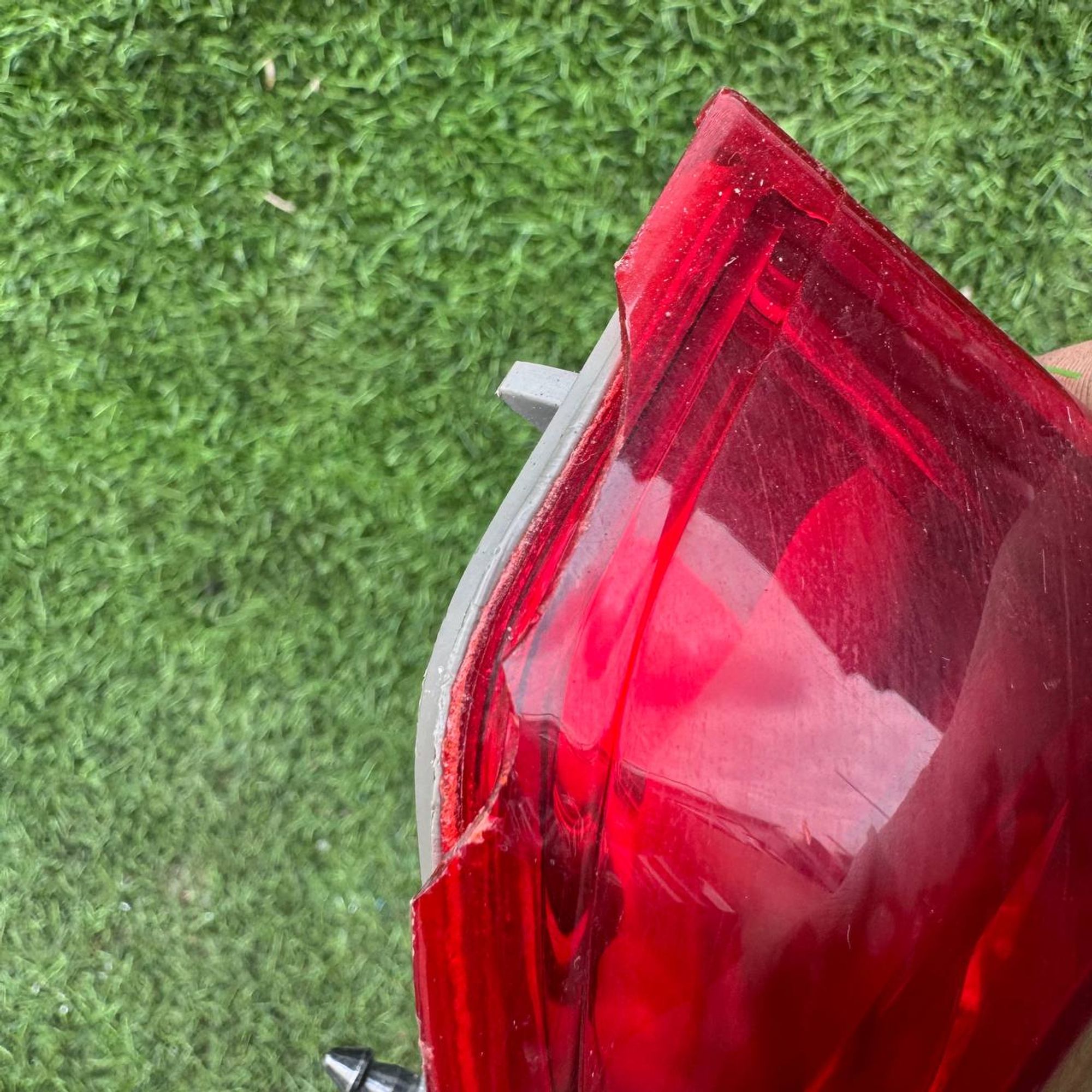 3012 Фонарь задний левый TOYOTA ISIS ZGM10, 3500 рублей, Невинномысск