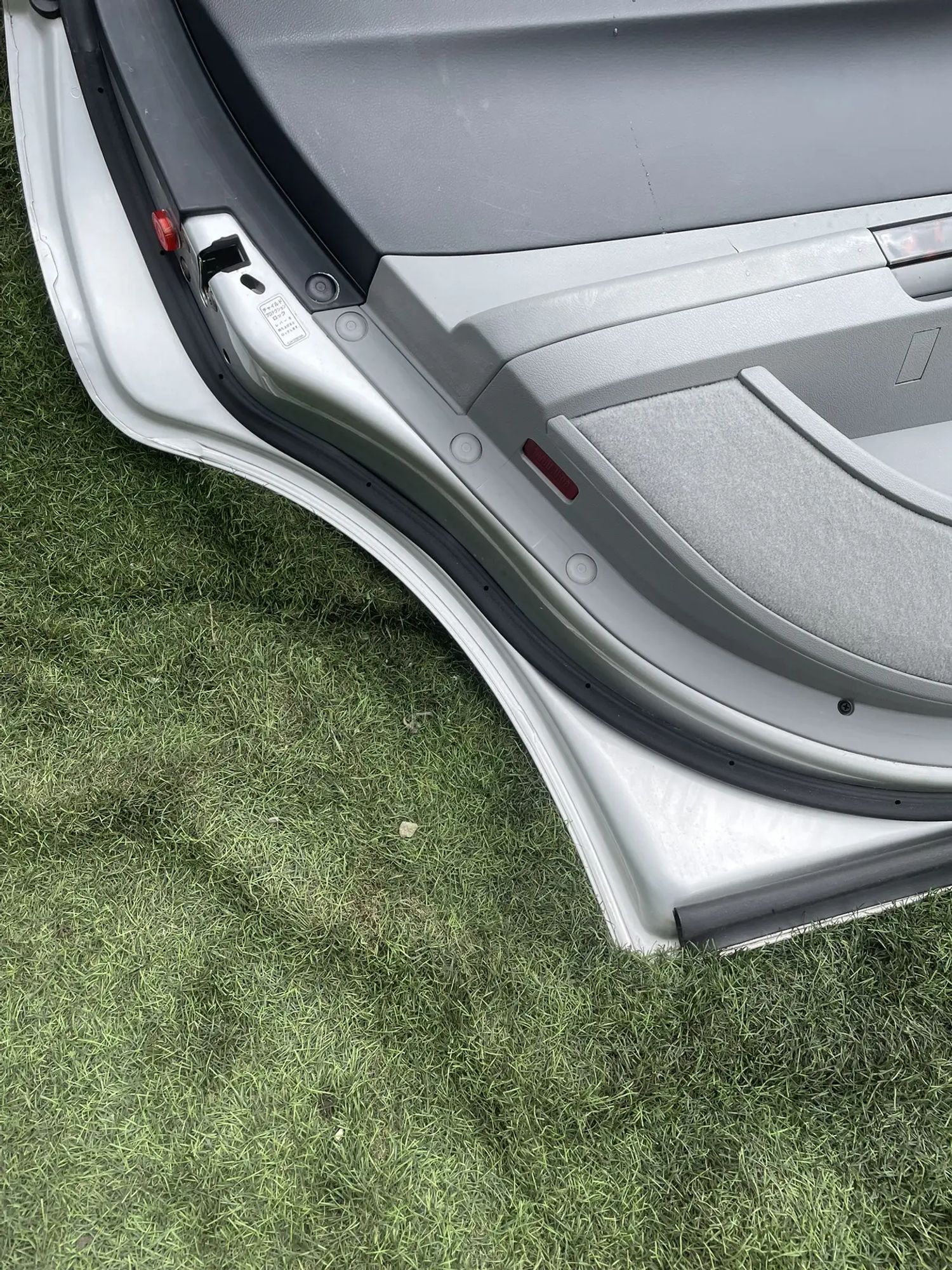 https://ycs.partsauto.market/partsauto-images/thmbs/userImages/772e461030aea93f4dbb6447c0f924d3/part/10321e6a-0cef-4d5f-bae9-881bd3b93c4b_1776317611340.jpg