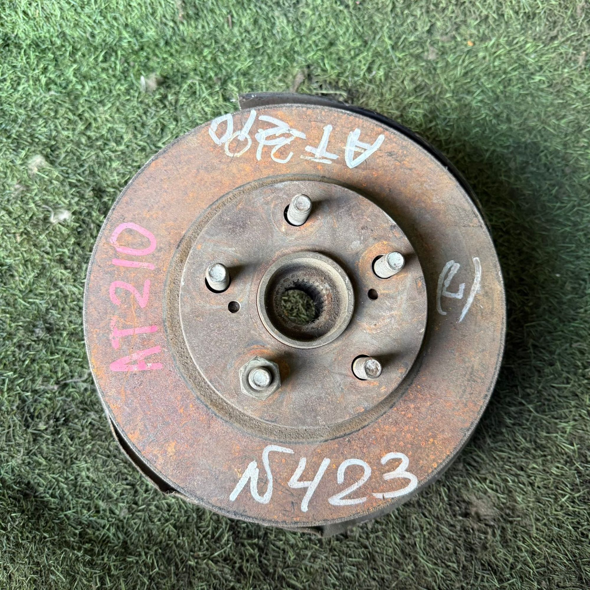 423 Ступица передняя левая TOYOTA CARINA AT210, 6500 рублей, Невинномысск