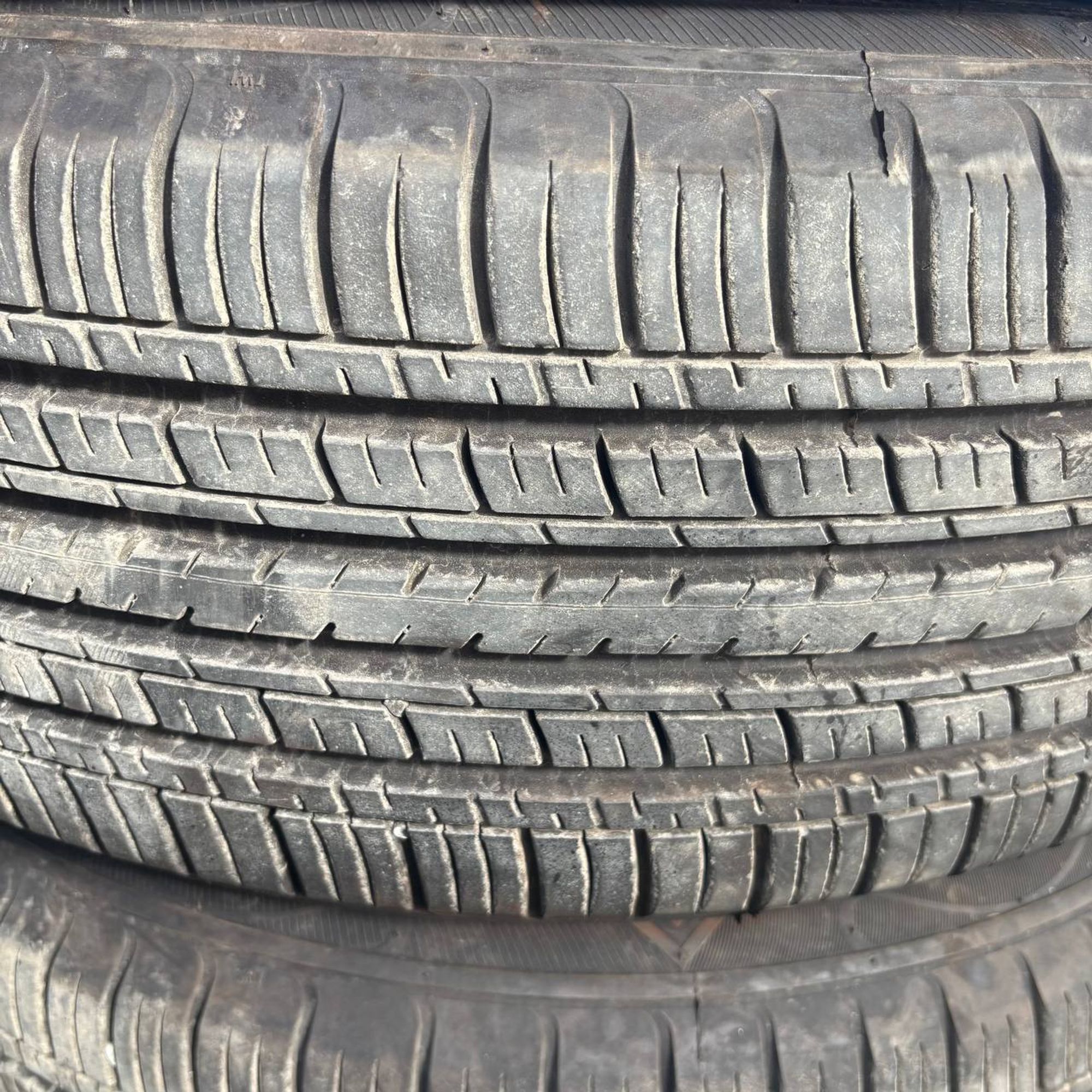 650 Шины Aptany RU101 225/60 R18 2024 год, 15000 рублей, Невинномысск