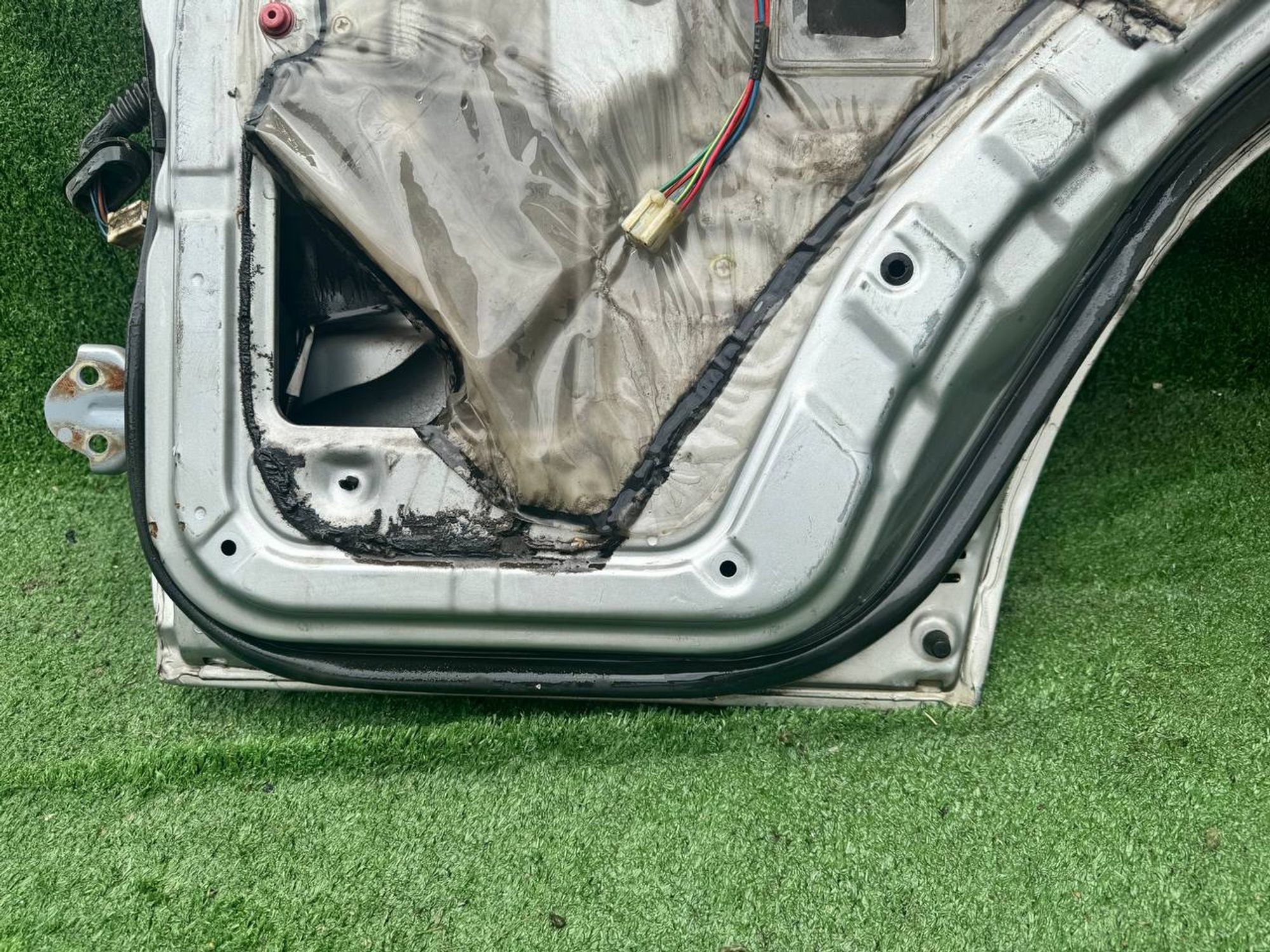 907 дверь на MITSUBISHI PAJERO N46W, 8500 рублей, Невинномысск