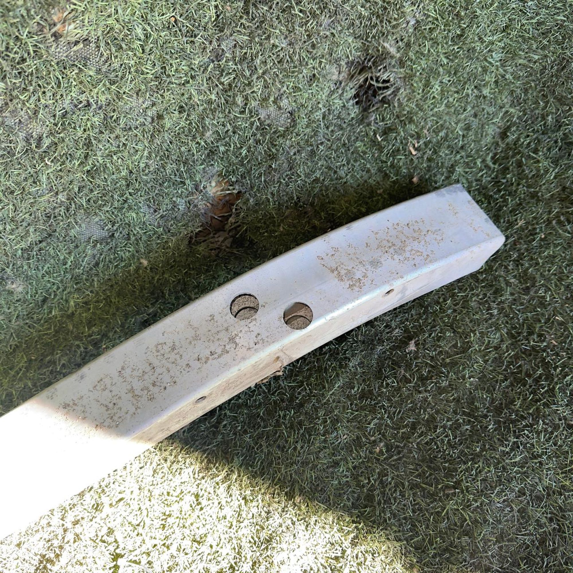 438 Усилитель бампера передний TOYOTA CRESTA GX100, 3500 рублей, Невинномысск