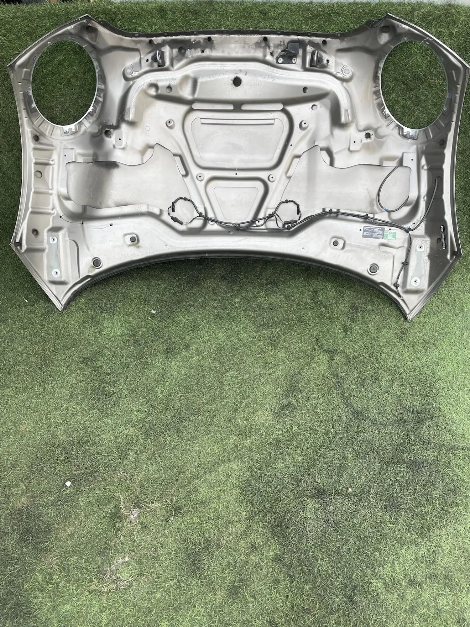 https://ycs.partsauto.market/partsauto-images/thmbs/userImages/772e461030aea93f4dbb6447c0f924d3/part/10de678b-9a1e-43b9-bb18-cfa907a9c71b_1778567518178.jpg