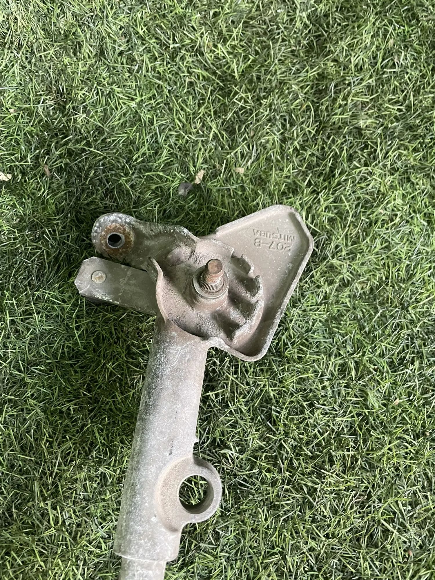 https://ycs.partsauto.market/partsauto-images/thmbs/userImages/772e461030aea93f4dbb6447c0f924d3/part/11010e0f-e052-468b-afdd-09861e32f38d_1775638376553.jpg