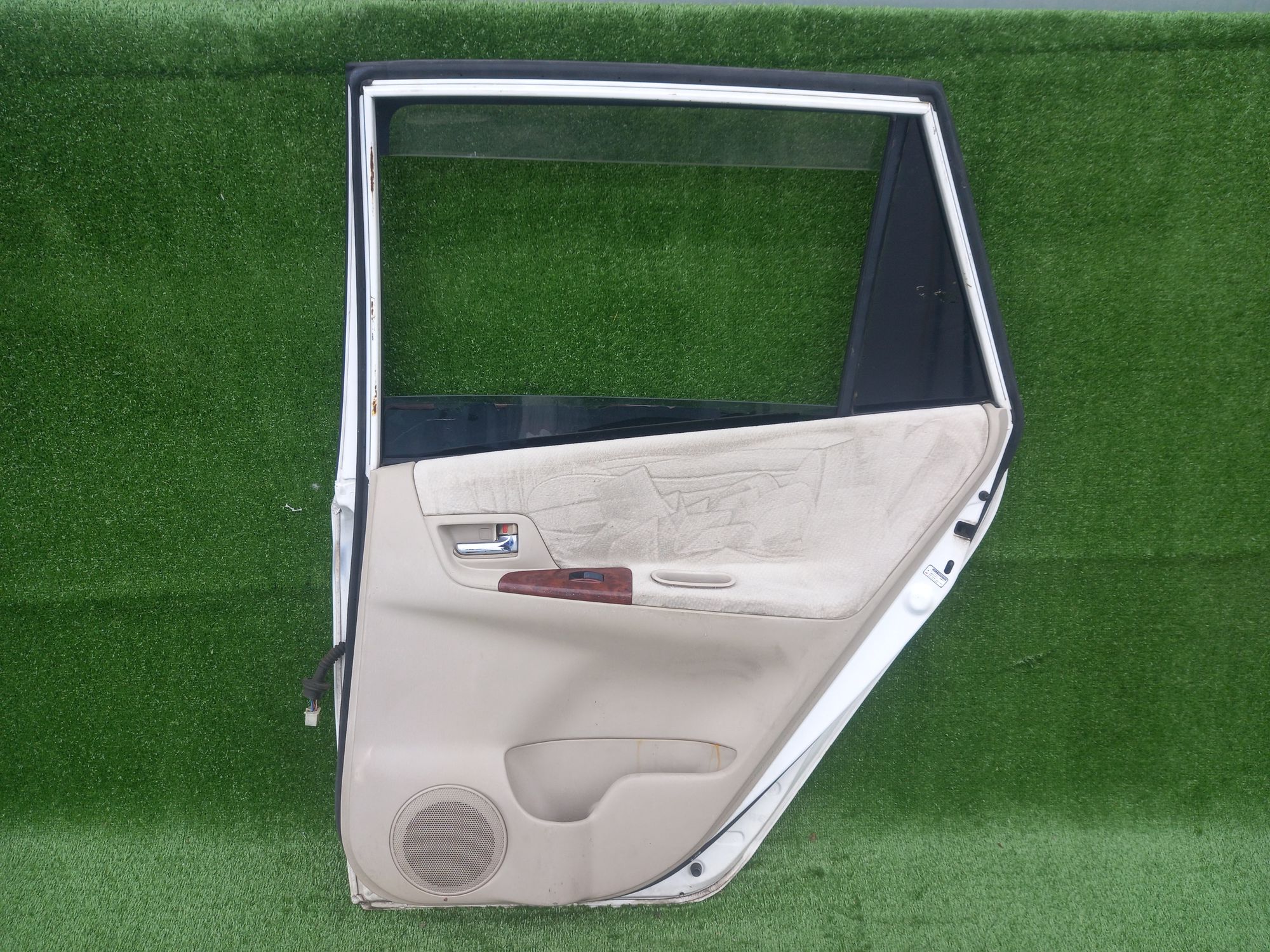 1806 дверь на TOYOTA COROLLA SPACIO ZZE121, 28500 рублей, Невинномысск