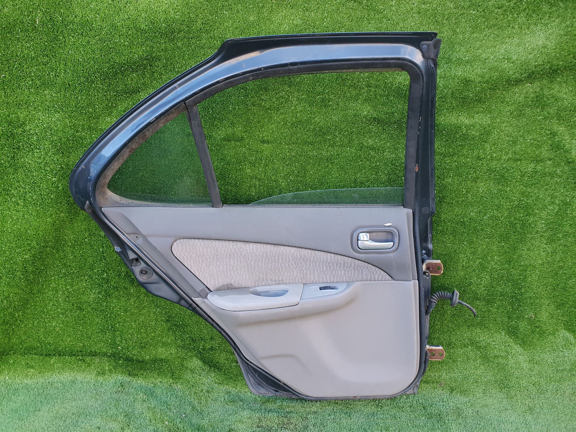 1044 дверь на NISSAN SUNNY FB15, 8000 рублей, Невинномысск