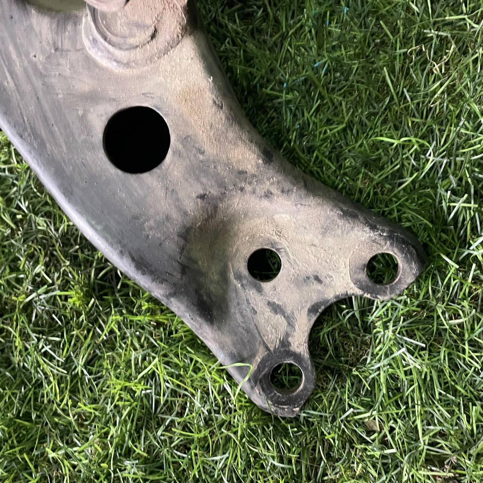 174 Рычаг передний левый нижний TOYOTA SPRINTER AE111, 3500 рублей, Невинномысск