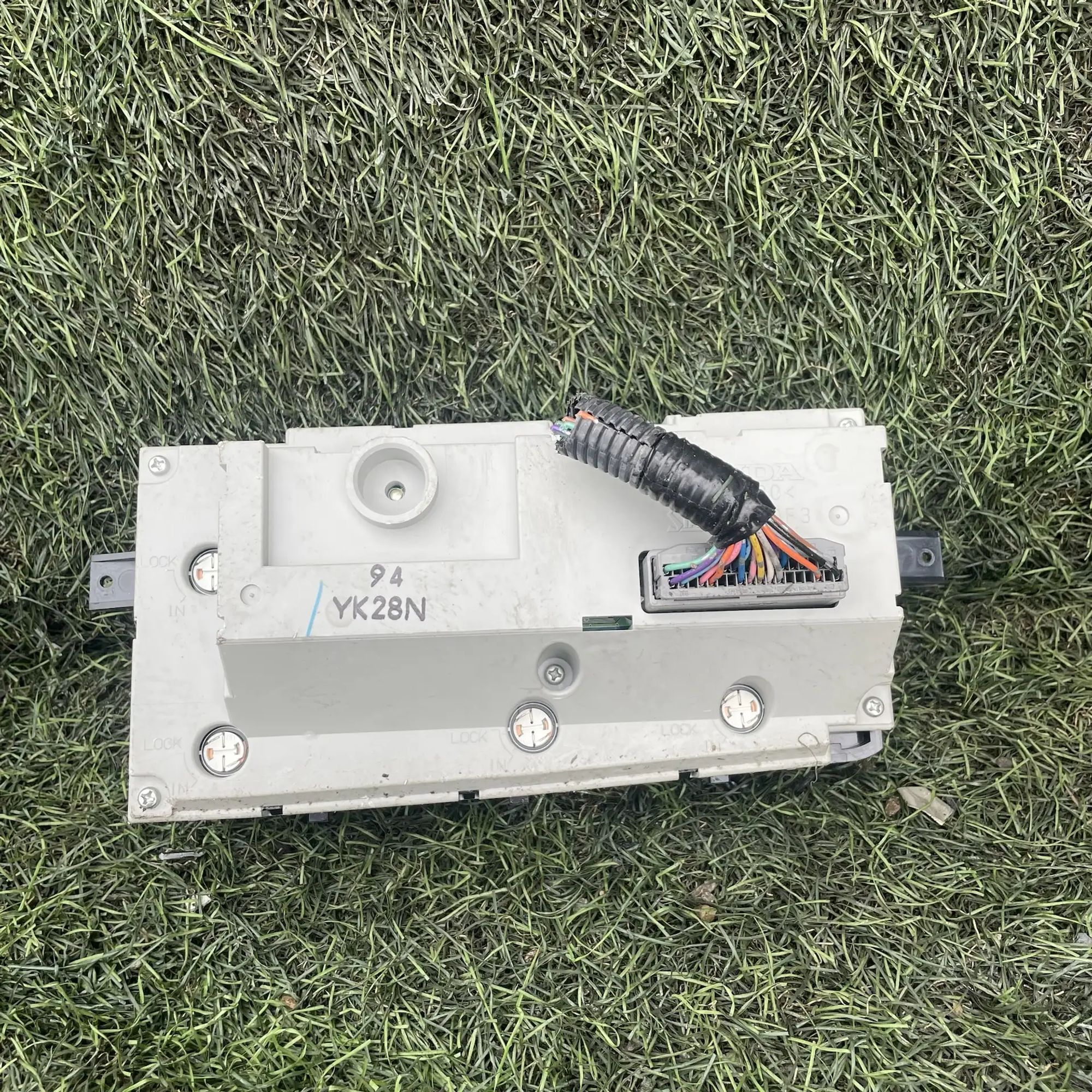 https://ycs.partsauto.market/partsauto-images/thmbs/userImages/772e461030aea93f4dbb6447c0f924d3/part/11a01fe6-8ca0-4441-8393-69bf379b93cf_1778922053002.jpg