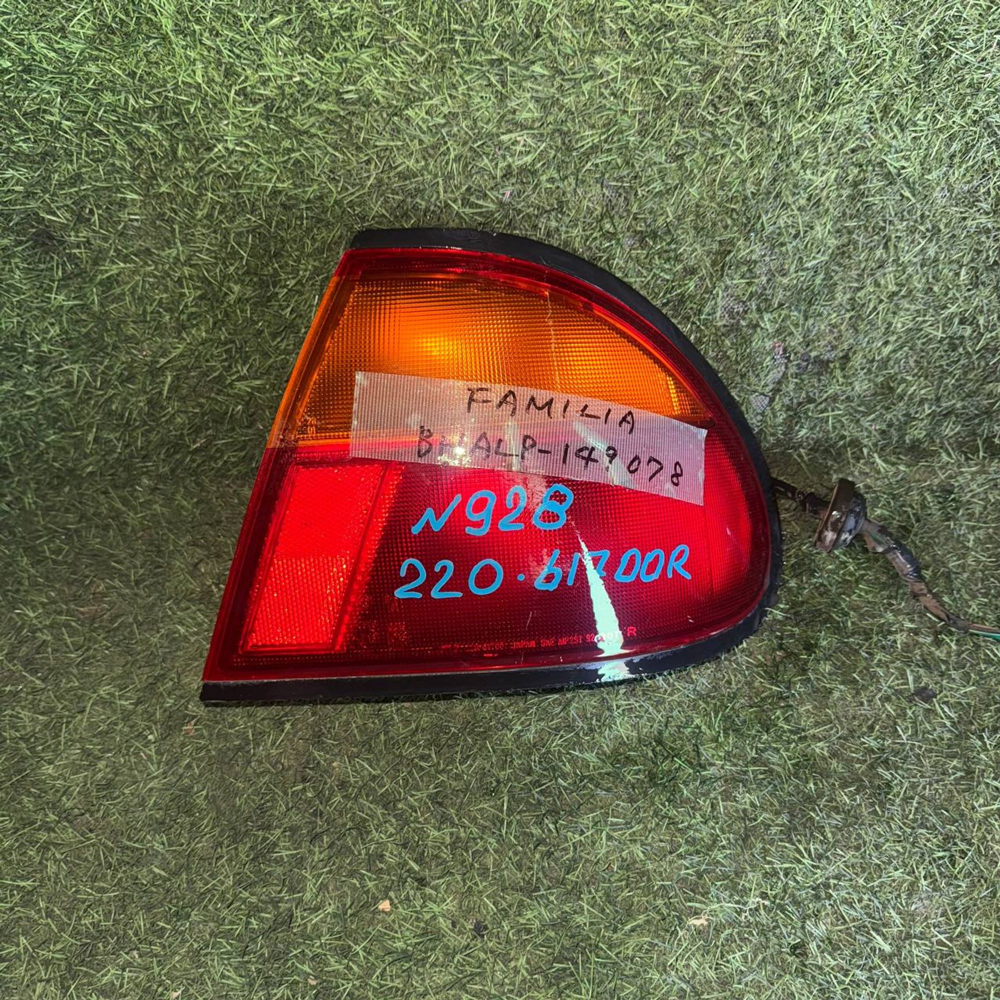 928 Фонарь задний правый MAZDA FAMILIA BHALP, 1 рублей, Невинномысск