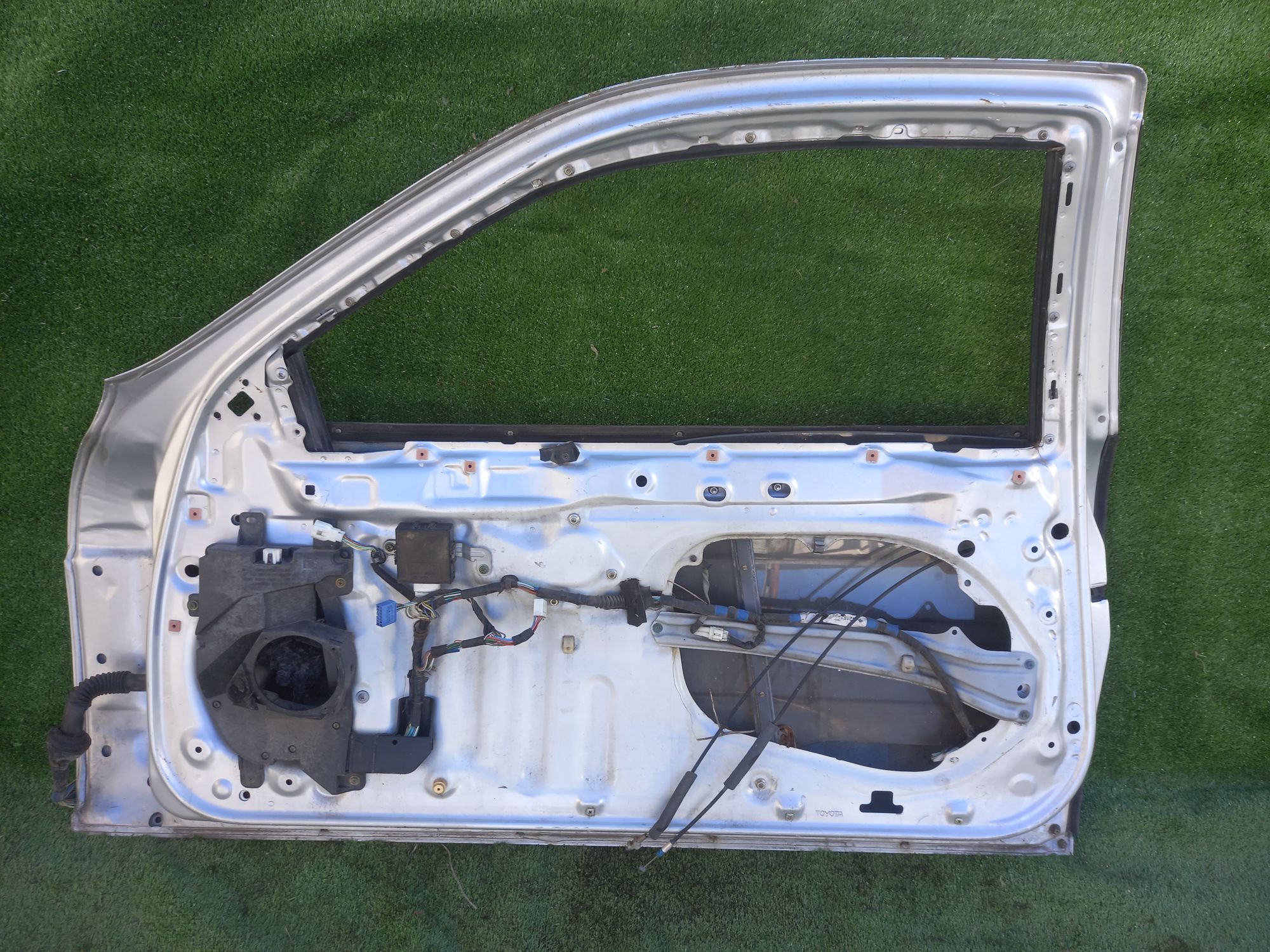 956 дверь на TOYOTA SOARER UZZ30 КУПЕ, 12500 рублей, Невинномысск