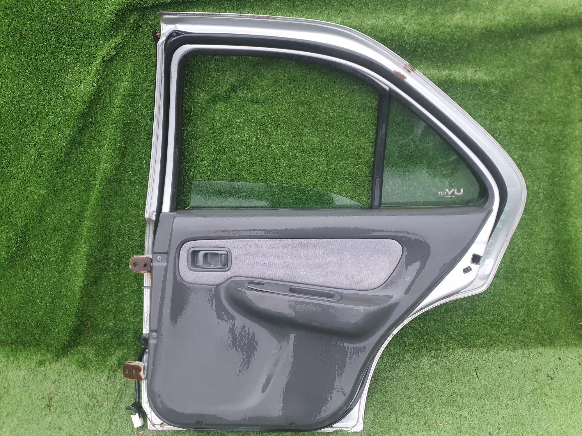 1327 дверь задняя правая на NISSAN SUNNY FB14, 6500 рублей, Невинномысск