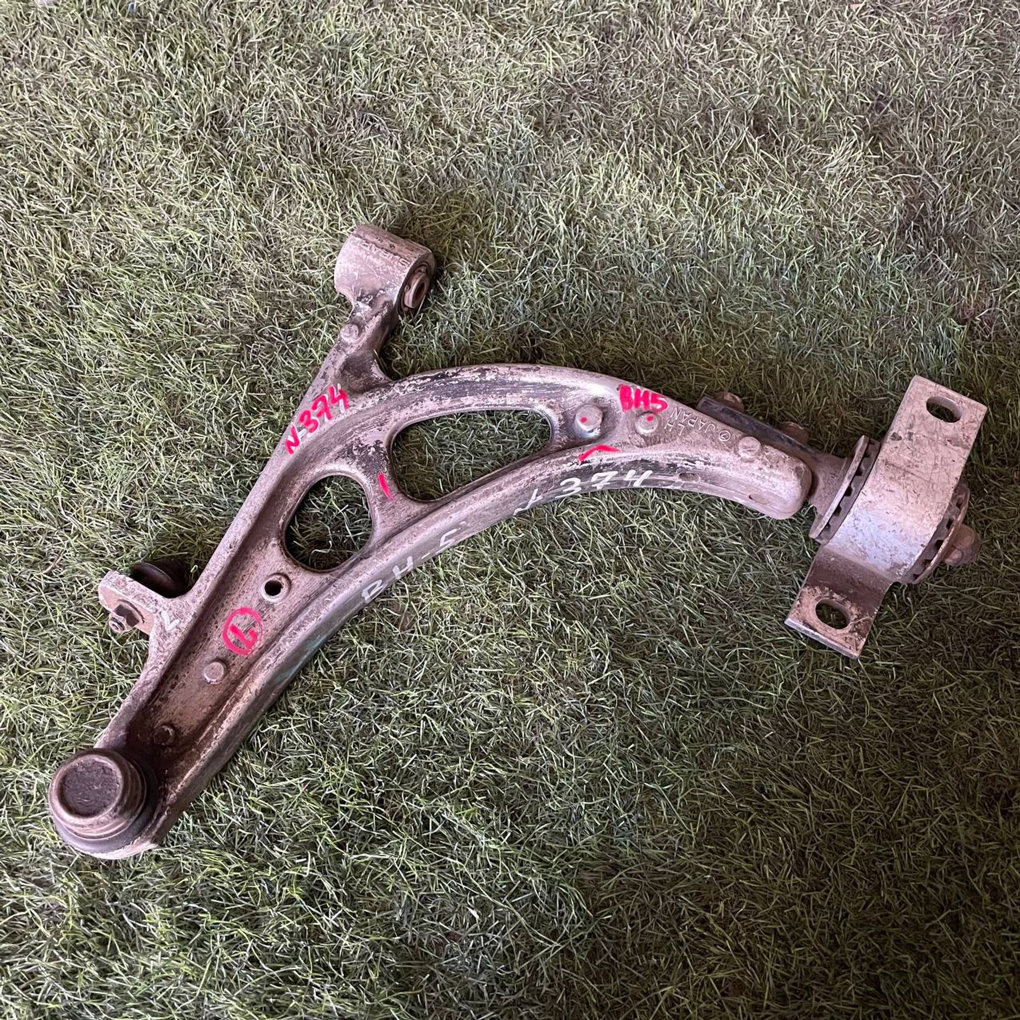 374 Рычаг передний левый нижний SUBARU LEGACY BH5, 4500 рублей, Невинномысск