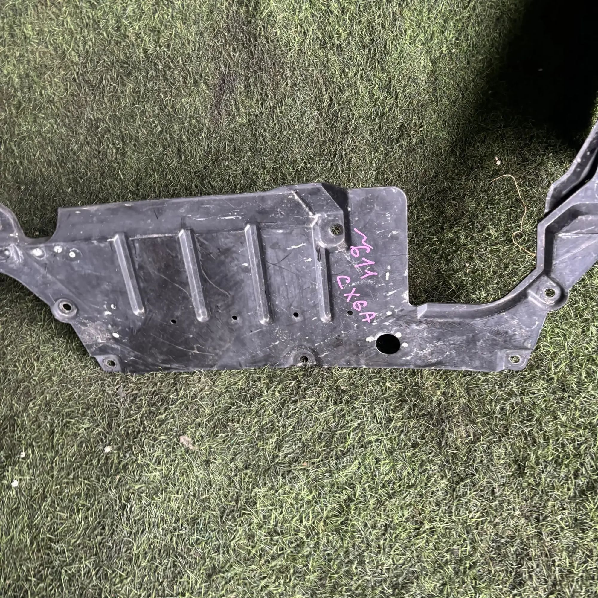 https://ycs.partsauto.market/partsauto-images/thmbs/userImages/772e461030aea93f4dbb6447c0f924d3/part/130643b1-7586-4f88-8782-5137214ed47d_1777280250960.jpg