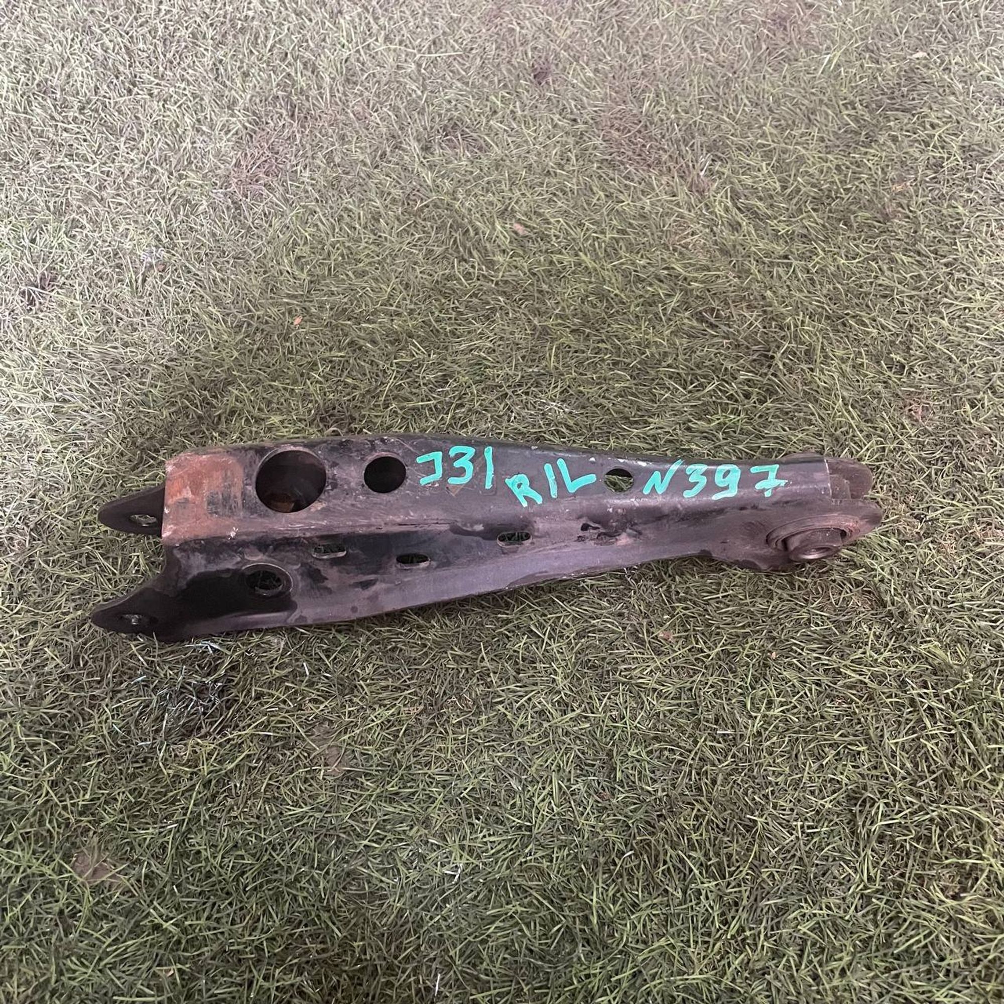 397 Рычаг задний левый нижний NISSAN TEANA J31 VQ23DE, 3000 рублей, Невинномысск