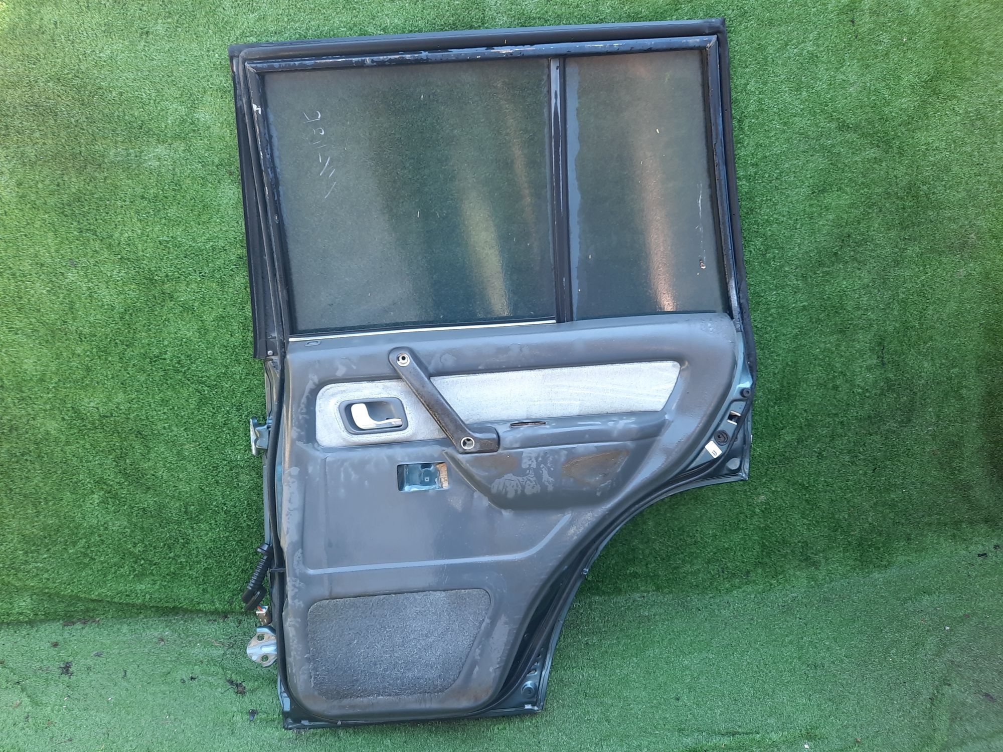 1498 дверь на MITSUBISHI PAJERO V43W, 8500 рублей, Невинномысск