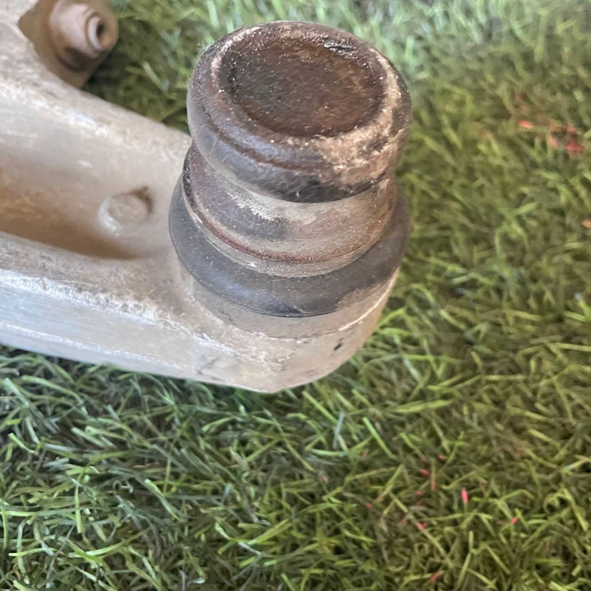 363 Рычаг передний правый нижний SUBARU LEGACY BP5, 4500 рублей, Невинномысск