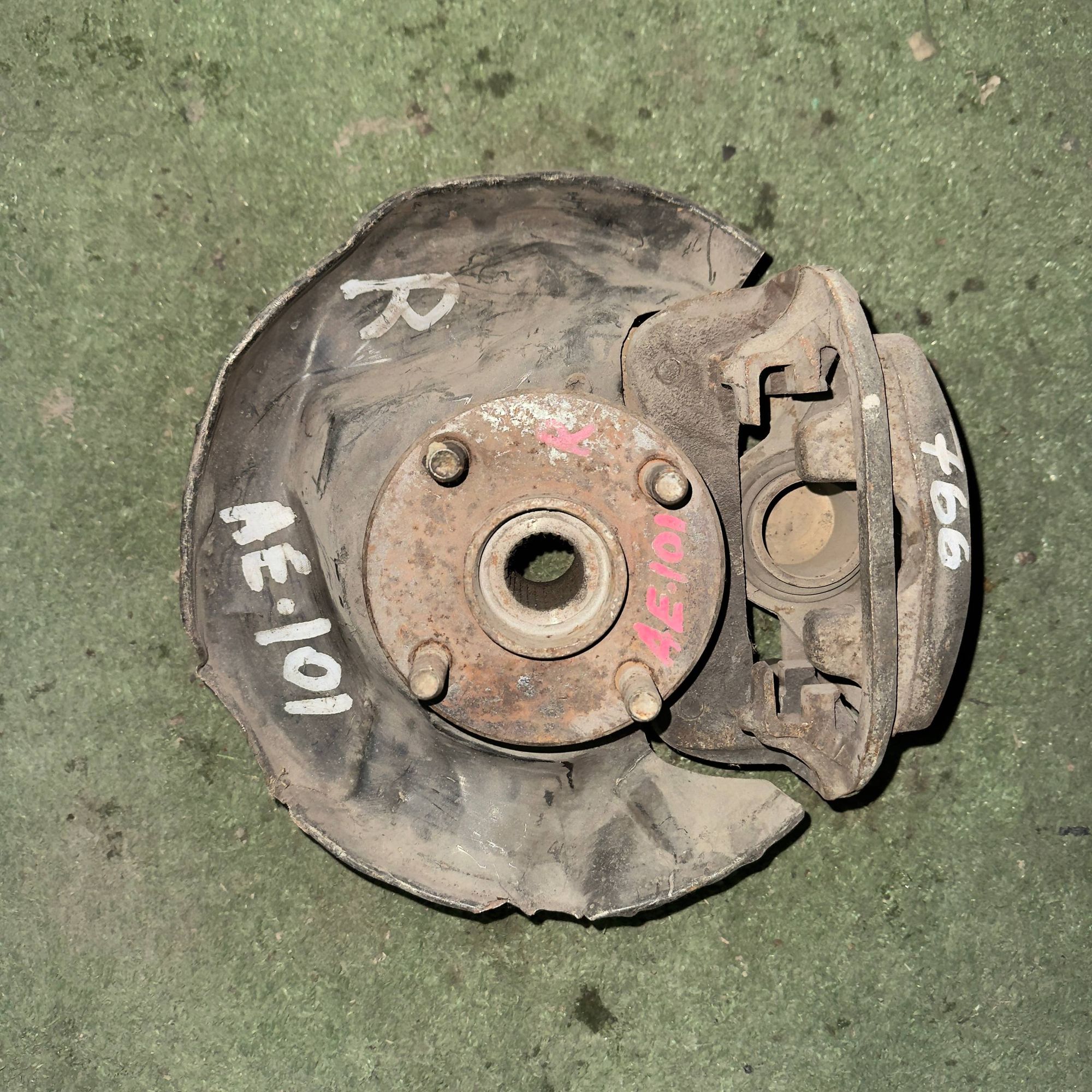 766 Ступица передняя правая TOYOTA COROLLA AE101, 5000 рублей, Невинномысск