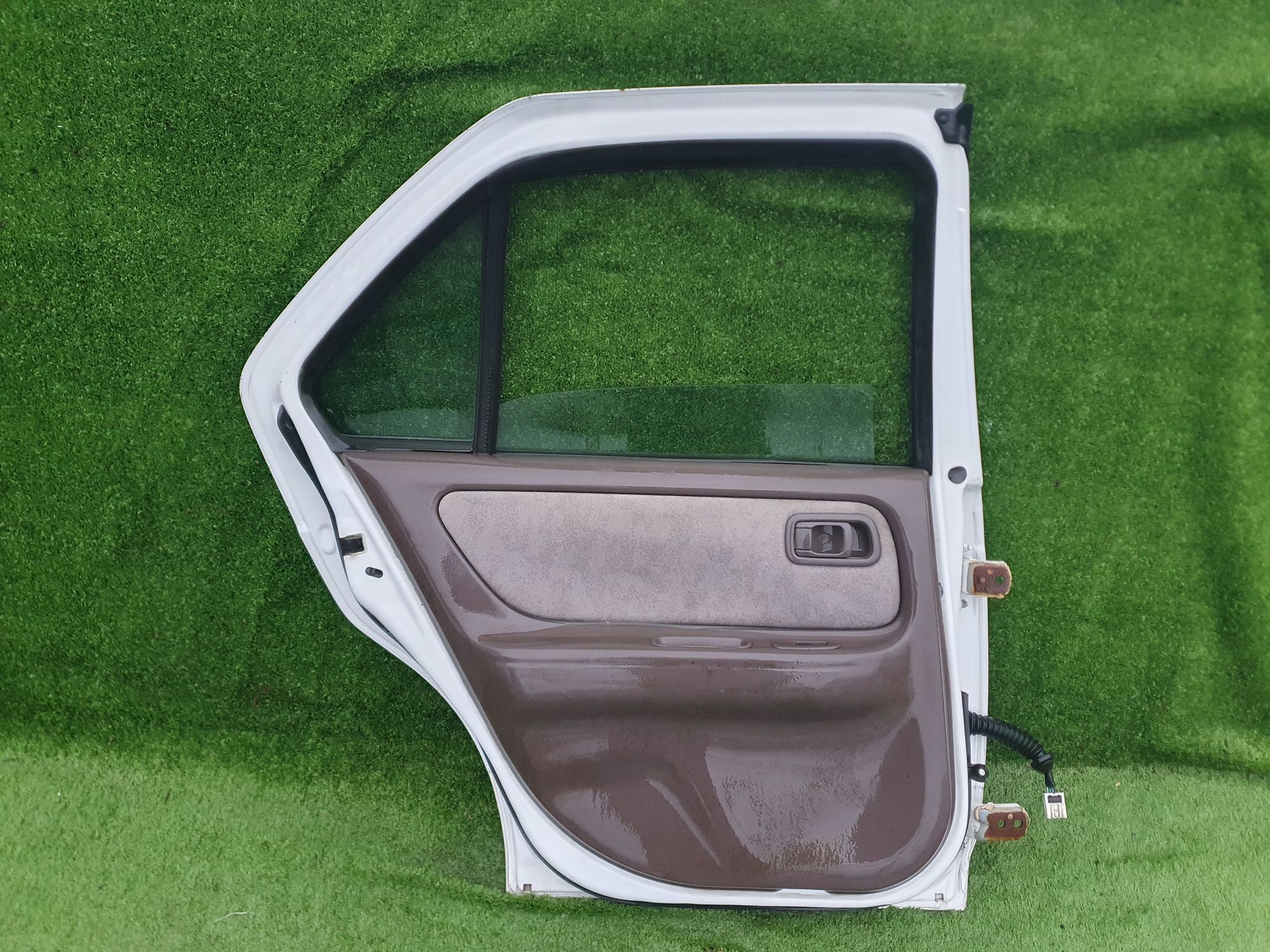 20 дверь B/L на NISSAN BLUEBIRD EU14, 7000 рублей, Невинномысск