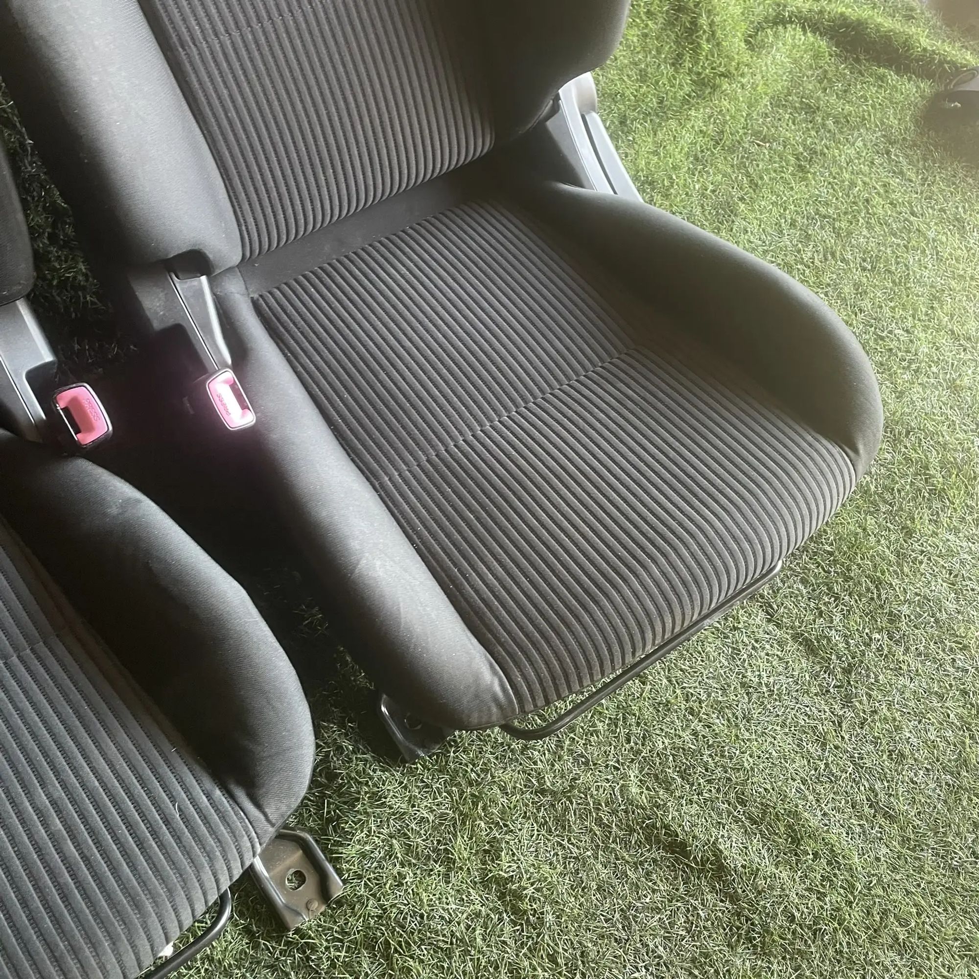 https://ycs.partsauto.market/partsauto-images/thmbs/userImages/772e461030aea93f4dbb6447c0f924d3/part/141be475-699e-4aaf-84d8-5007db04815a_1776758823220.jpg