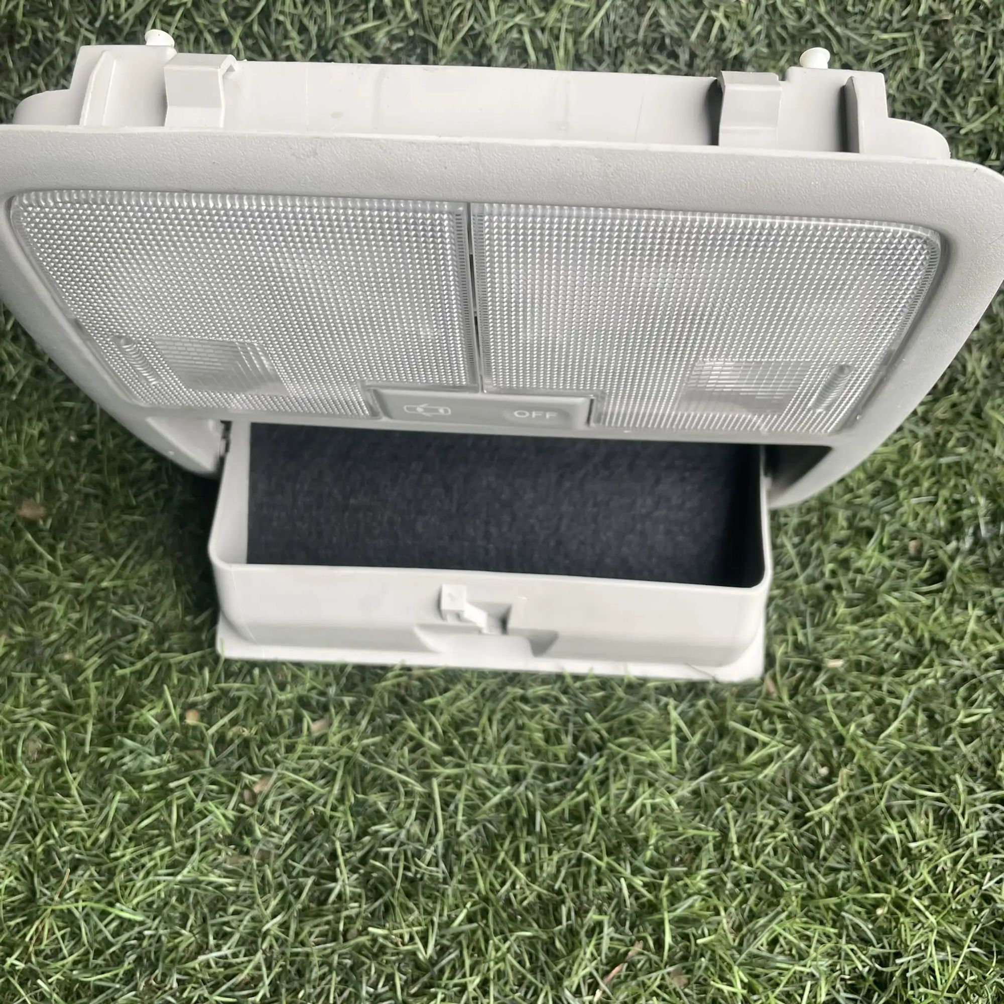 https://ycs.partsauto.market/partsauto-images/thmbs/userImages/772e461030aea93f4dbb6447c0f924d3/part/144d52e1-54ab-4e0e-a8e7-2c9caf892189_1776682572034.jpg