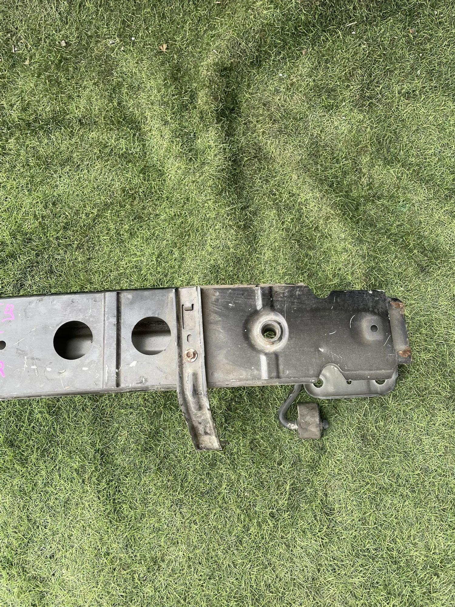 https://ycs.partsauto.market/partsauto-images/thmbs/userImages/772e461030aea93f4dbb6447c0f924d3/part/14708b70-d851-4416-b638-465be6ddafbb_1775135356773.jpg