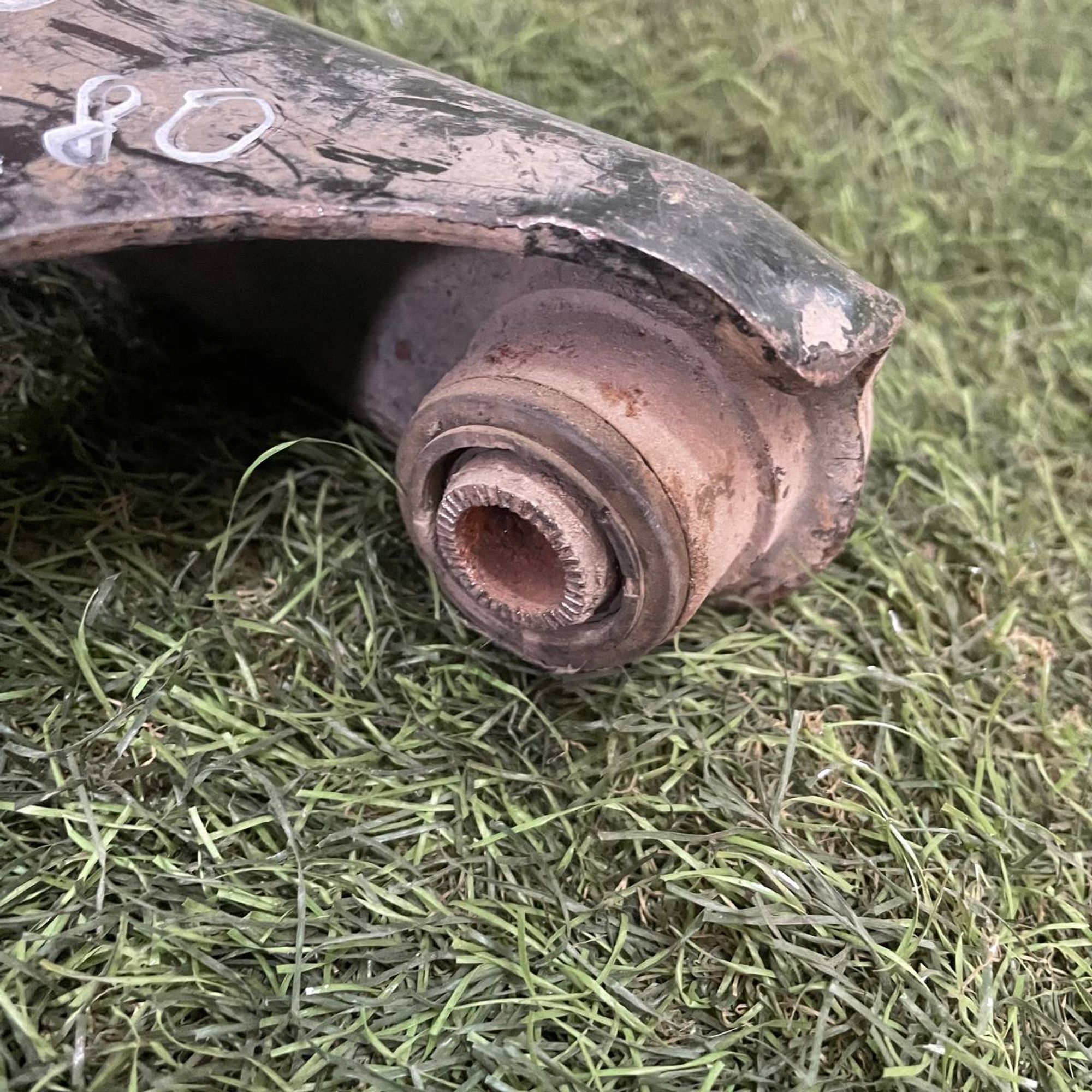 169 Рычаг задний правый верхний TOYOTA MARK II GX80, 3500 рублей, Невинномысск