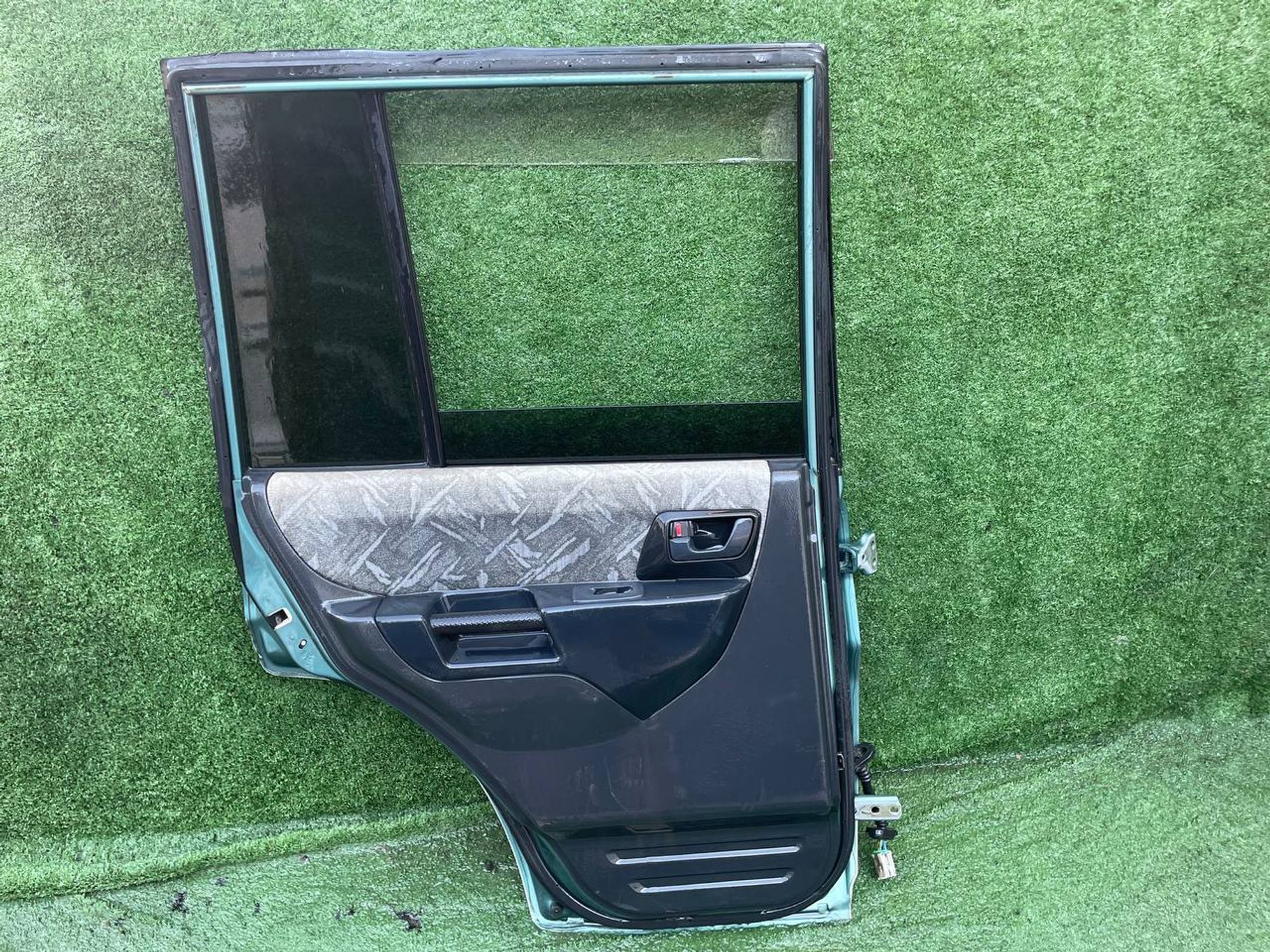 2097 дверь на MITSUBISHI PAJERO IO H76W, 15000 рублей, Невинномысск