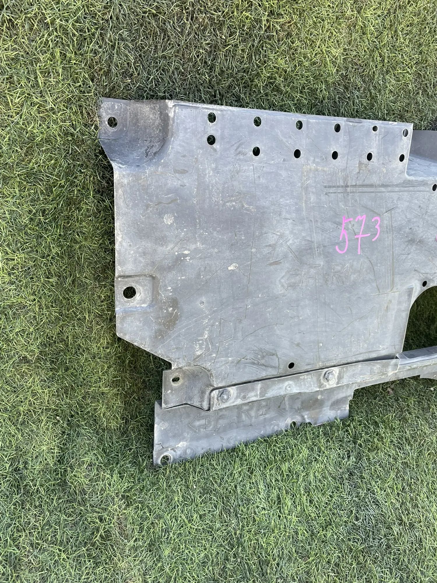 https://ycs.partsauto.market/partsauto-images/thmbs/userImages/772e461030aea93f4dbb6447c0f924d3/part/1522250c-465f-4fc7-b2b8-ab67e4b5ddcf_1775223544315.jpg