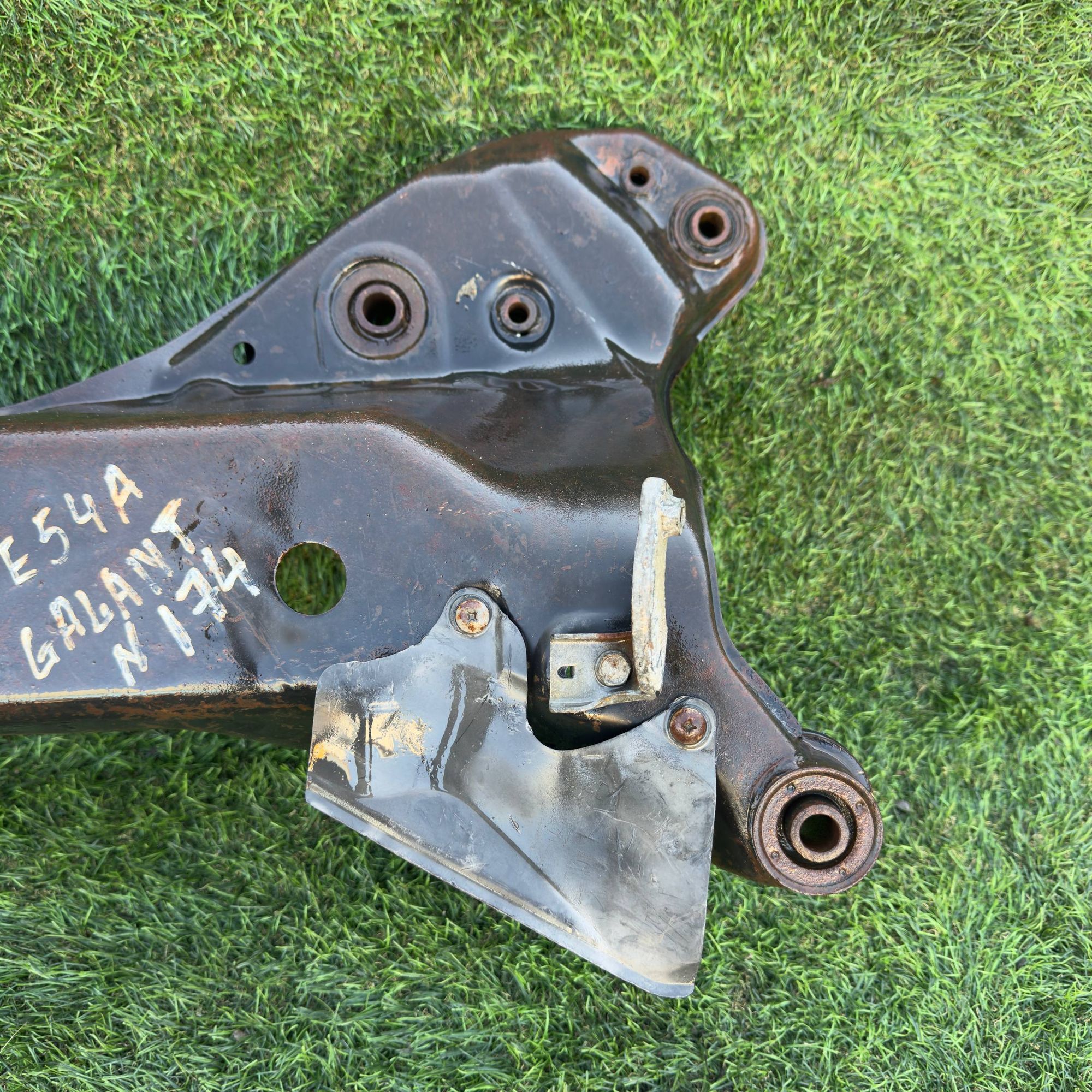 174 Подрамник передний MITSUBISHI GALANT E54A, 5000 рублей, Невинномысск