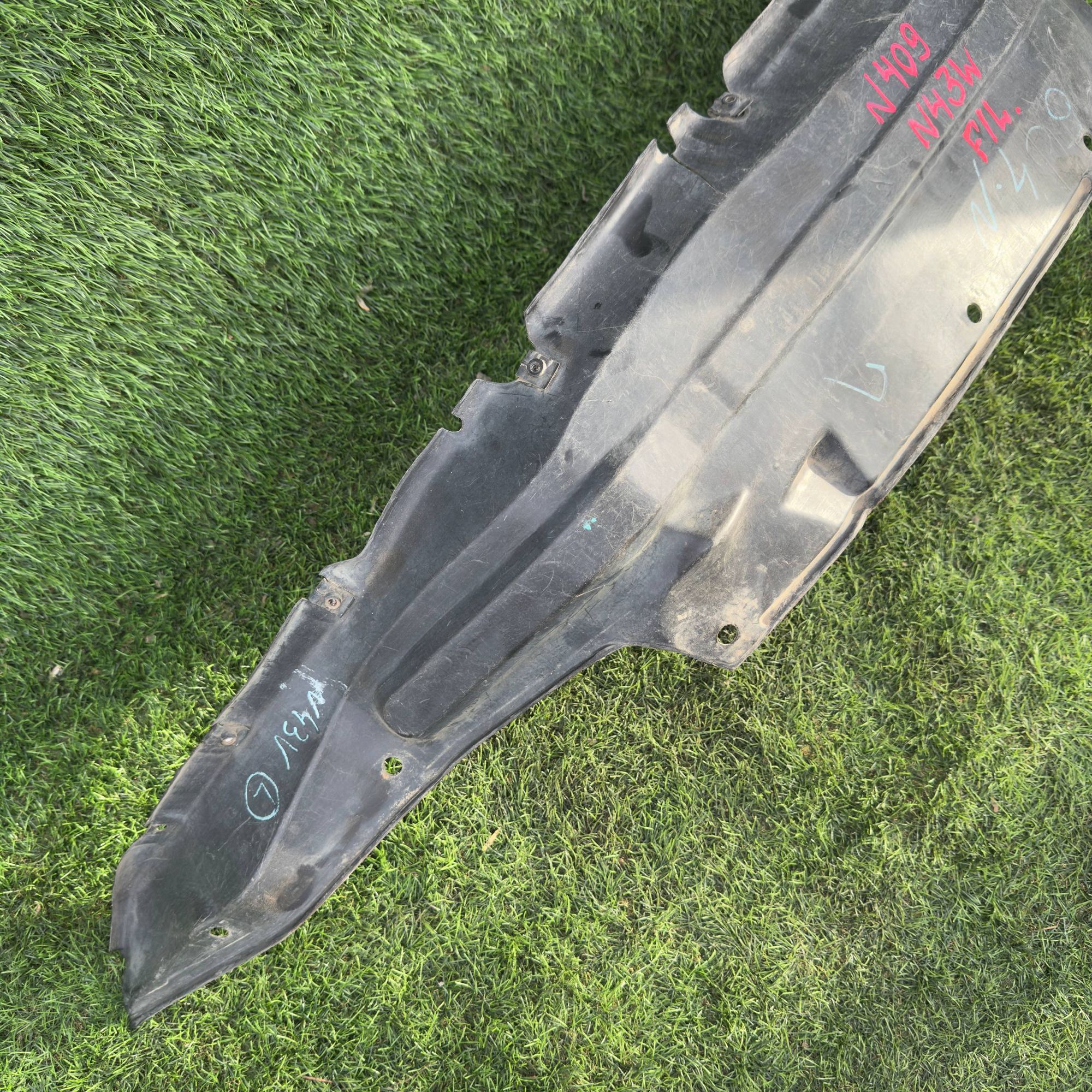 409 Подкрылок передний левый MITSUBISHI PAJERO V46W, 999 рублей, Невинномысск