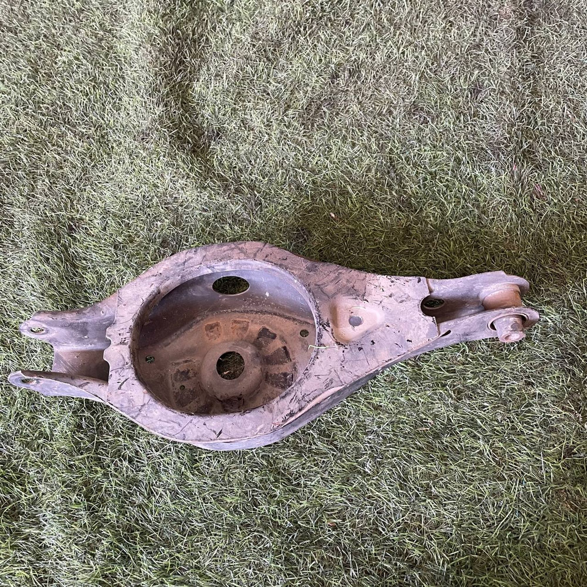 19 Рычаг задний поперечный нижний NISSAN TEANA J31 VQ23DE, 3500 рублей, Невинномысск