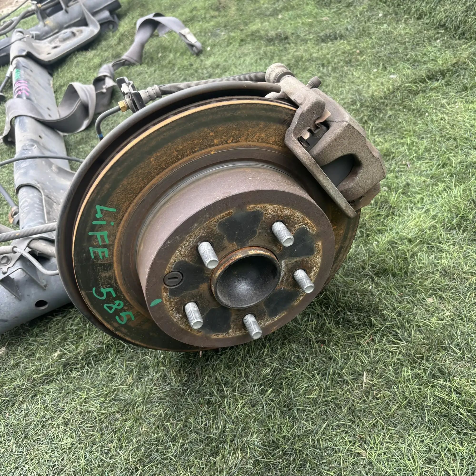 https://ycs.partsauto.market/partsauto-images/thmbs/userImages/772e461030aea93f4dbb6447c0f924d3/part/16a2aeb5-dd5d-4574-8697-400024ea9a85_1777026018946.jpg