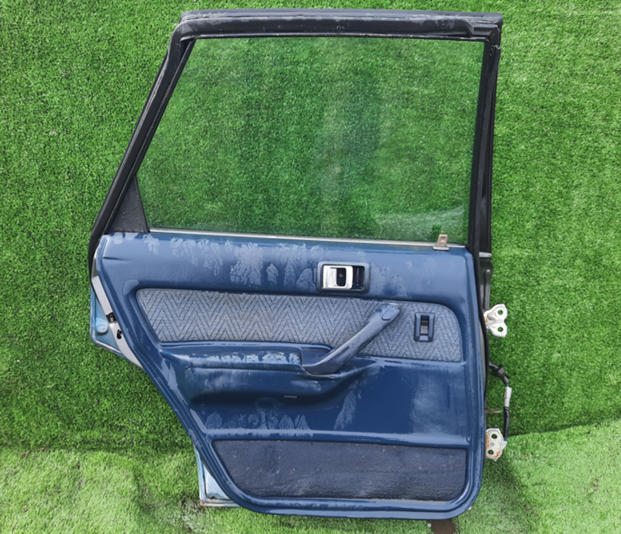 1379 дверь на TOYOTA CAMRY SV21, 6000 рублей, Невинномысск