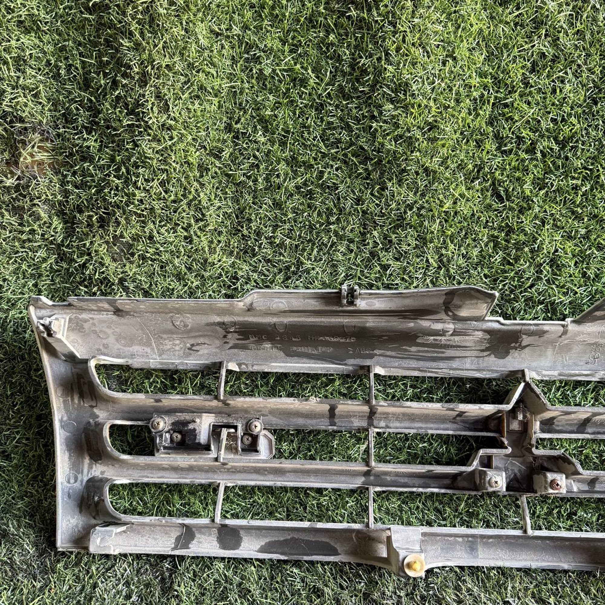 155 Решетка радиатора MITSUBISHI PAJERO IO N76W, 5000 рублей, Невинномысск