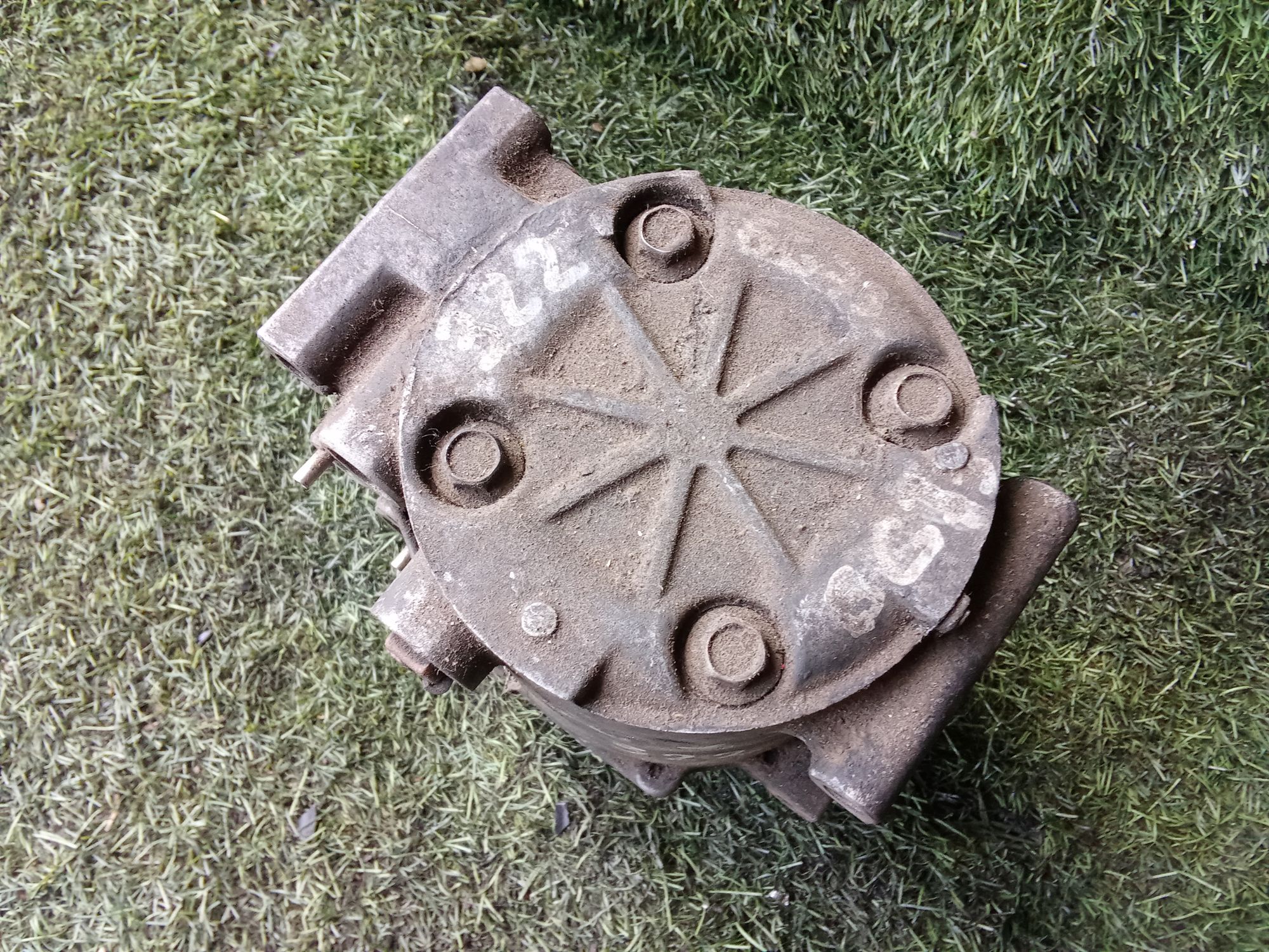 322 Компрессор кондиционера MITSUBISHI 6G73, 8500 рублей, Невинномысск